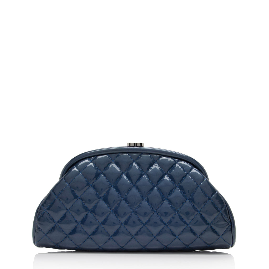 Chanel Patent Leather Timeless Clutch (SHF-UYzBin)