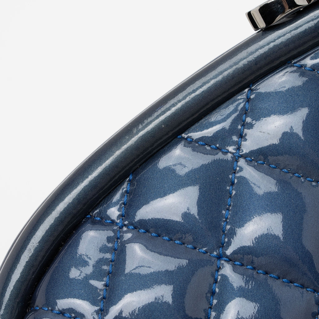 Chanel Patent Leather Timeless Clutch (SHF-UYzBin)