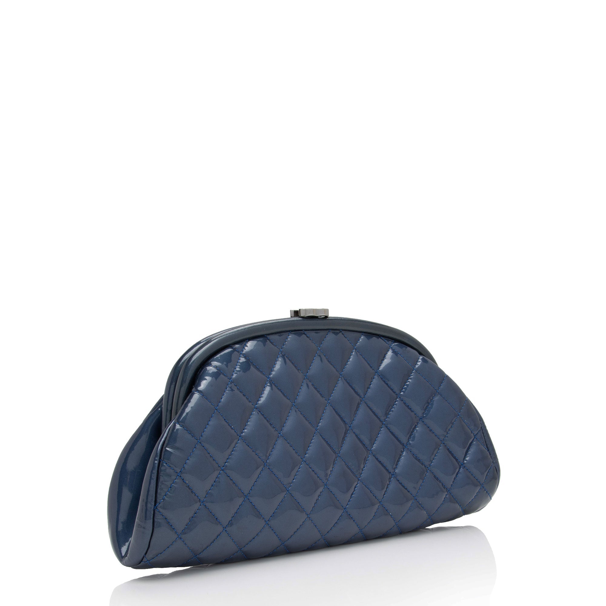 Chanel Patent Leather Timeless Clutch (SHF-UYzBin)