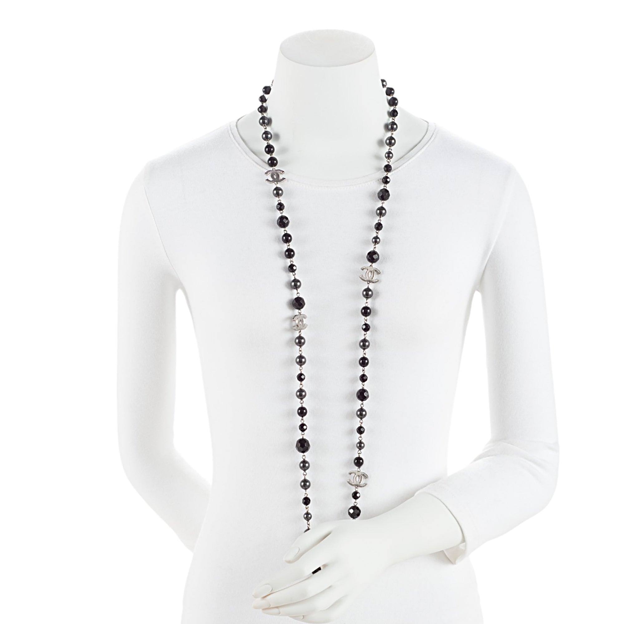 Chanel Pearl Resin CC Long Necklace (SHF-AmgJRN)
