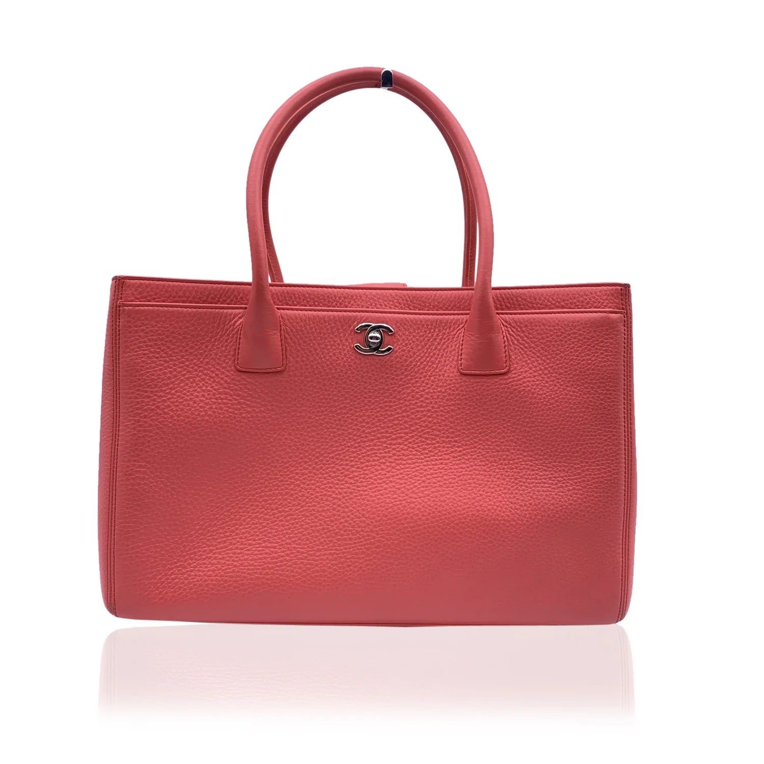 CHANEL PEBBLED LEATHER LARGE EXECUTIVE TOTE BAG WITH SHOULDER STRAP