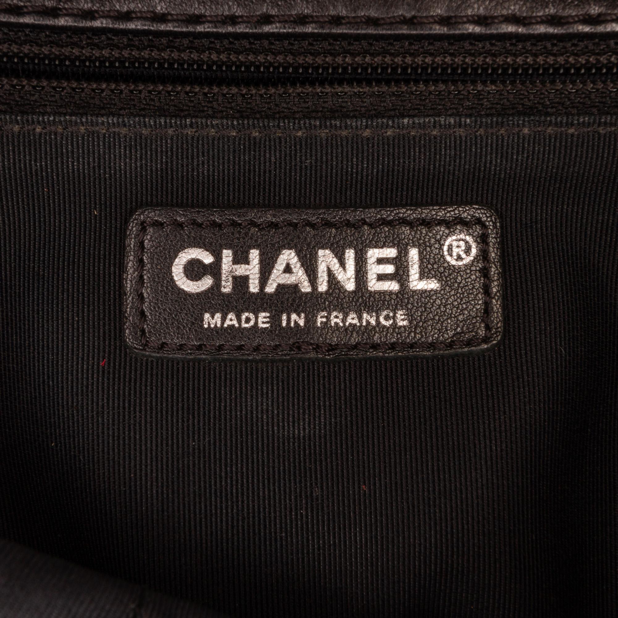 Chanel Perforated Lambskin Boy Flap (SHG-5uI7Qu)