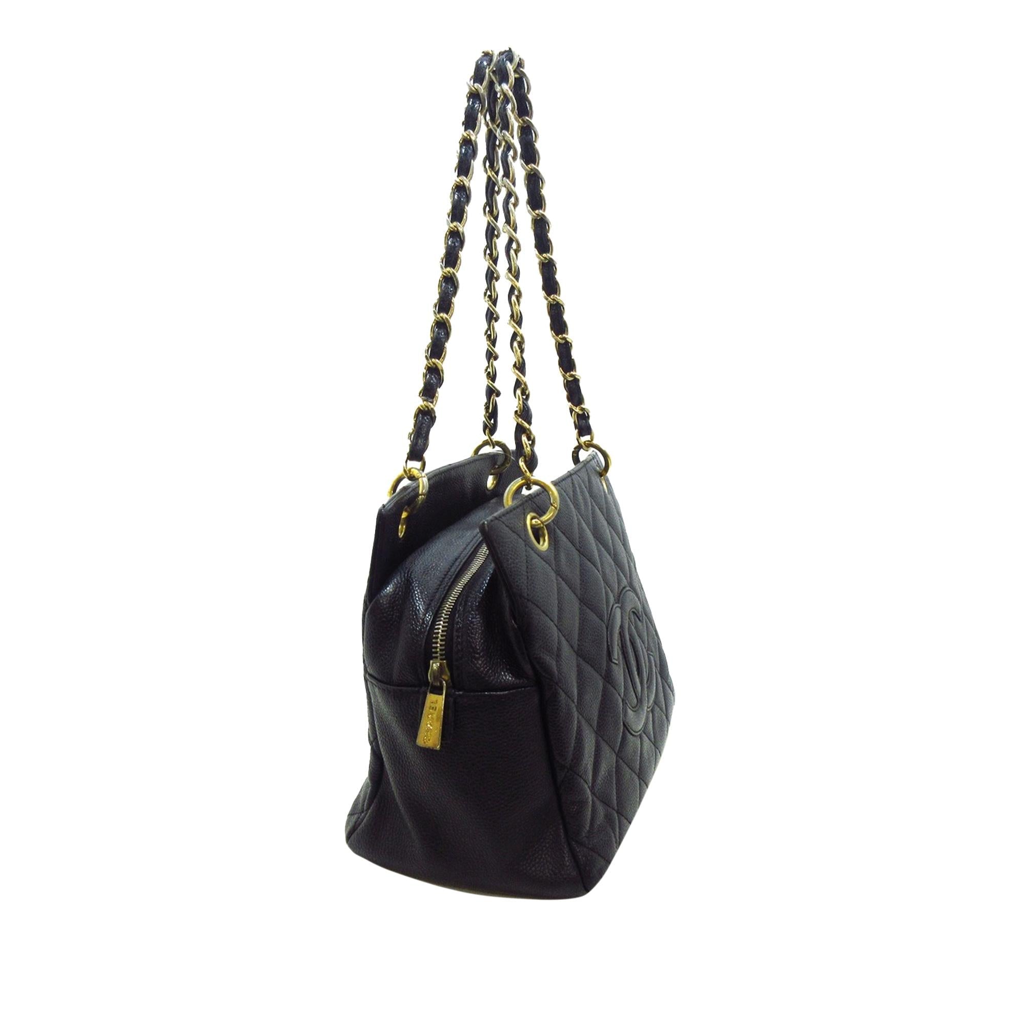 Chanel Petite Caviar Timeless Shopping Tote (SHG-Qfffqc)