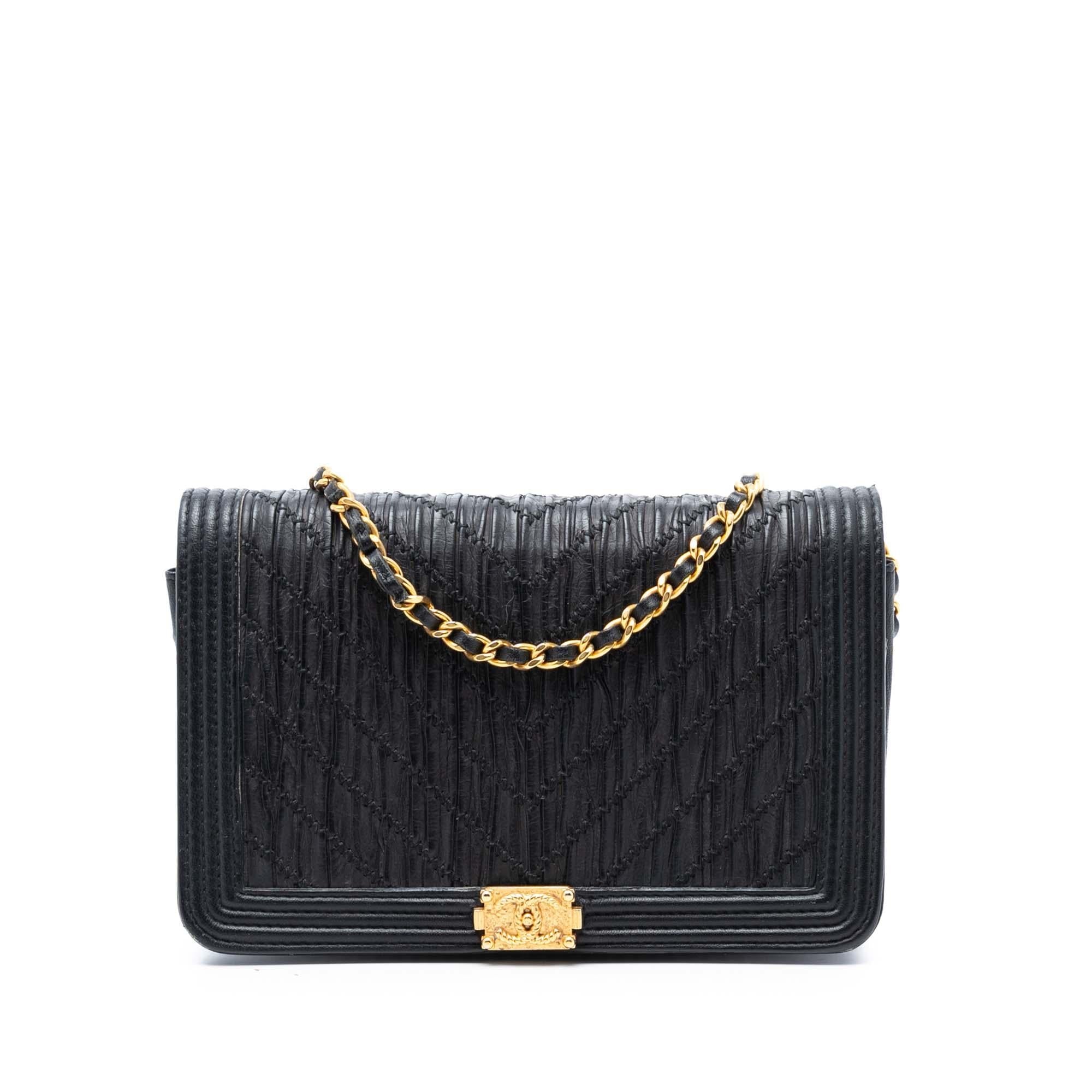 Chanel Pleated Crumpled Chevron Calfskin Le Boy Wallet On Chain