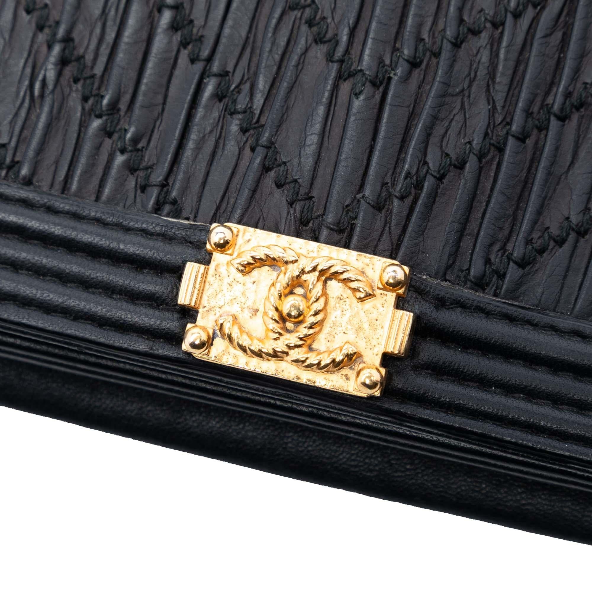 Chanel Pleated Crumpled Chevron Calfskin Le Boy Wallet On Chain