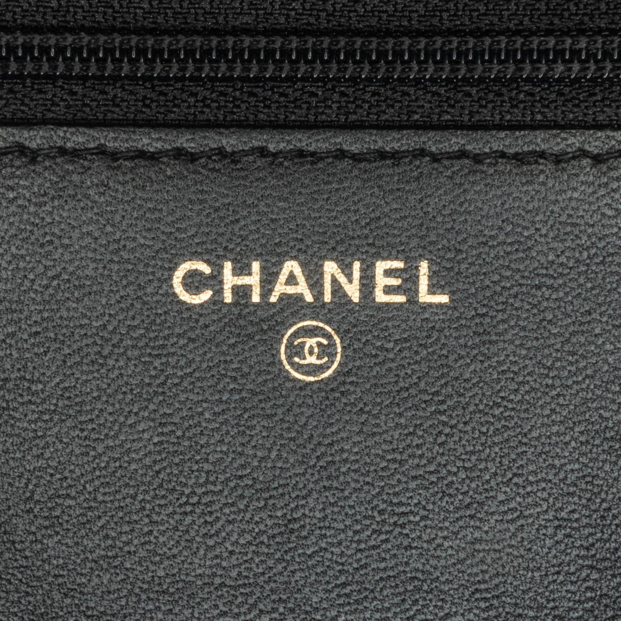 Chanel Pleated Crumpled Chevron Le Boy Wallet On Chain