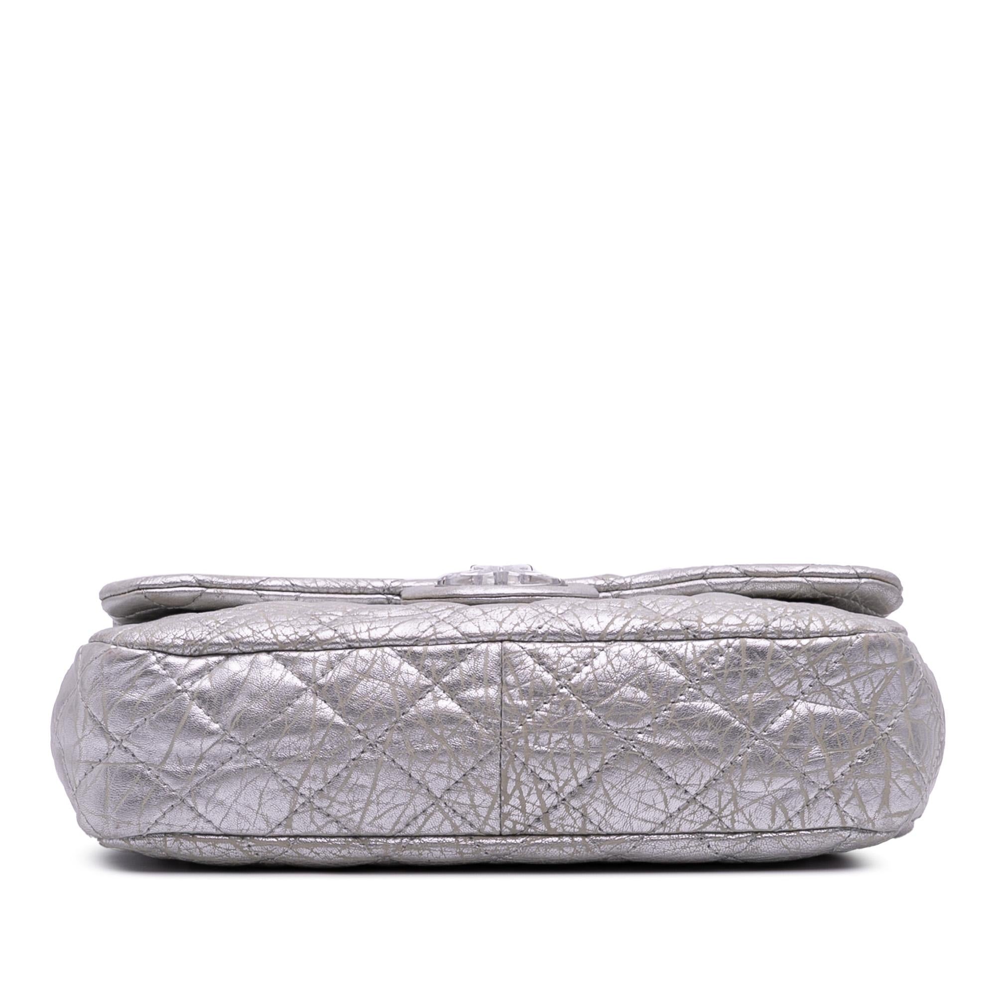 Chanel Quilted Aged Calfskin On The Rocks Flap