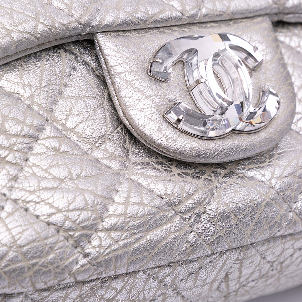 Chanel Quilted Aged Calfskin On The Rocks Flap