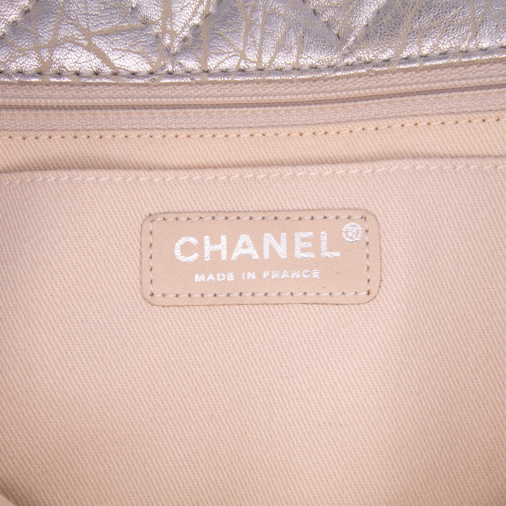 Chanel Quilted Aged Calfskin On The Rocks Flap