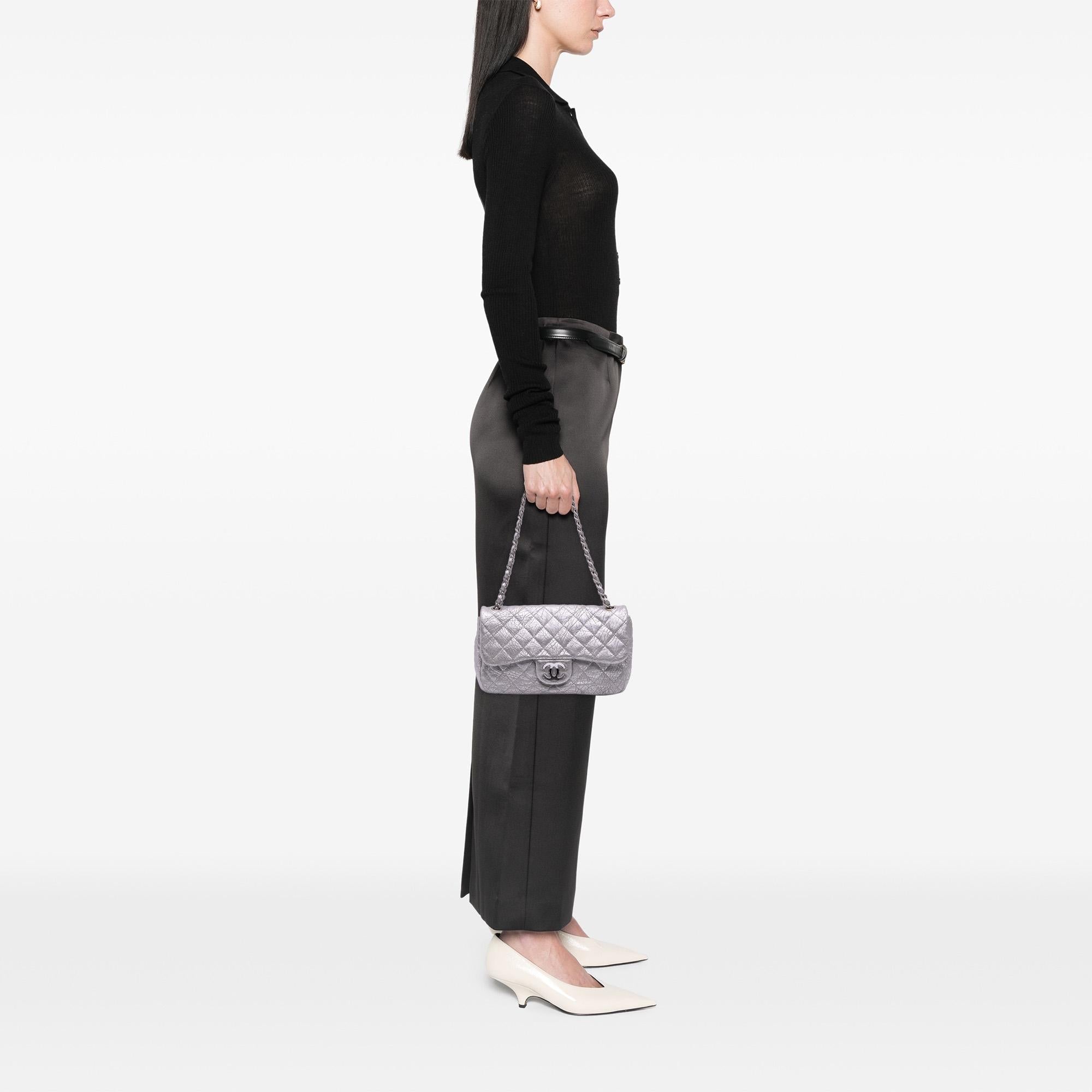 Chanel Quilted Aged Calfskin On The Rocks Flap