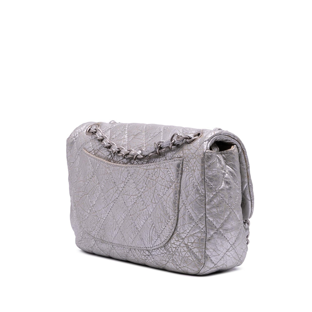 Chanel Quilted Aged Calfskin On The Rocks Flap