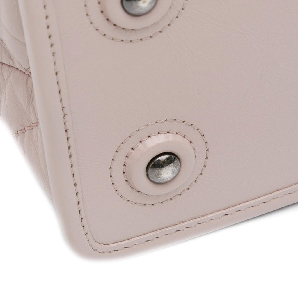 Chanel Quilted Aged Calfskin Single Flap (SHG-vBvXcU)