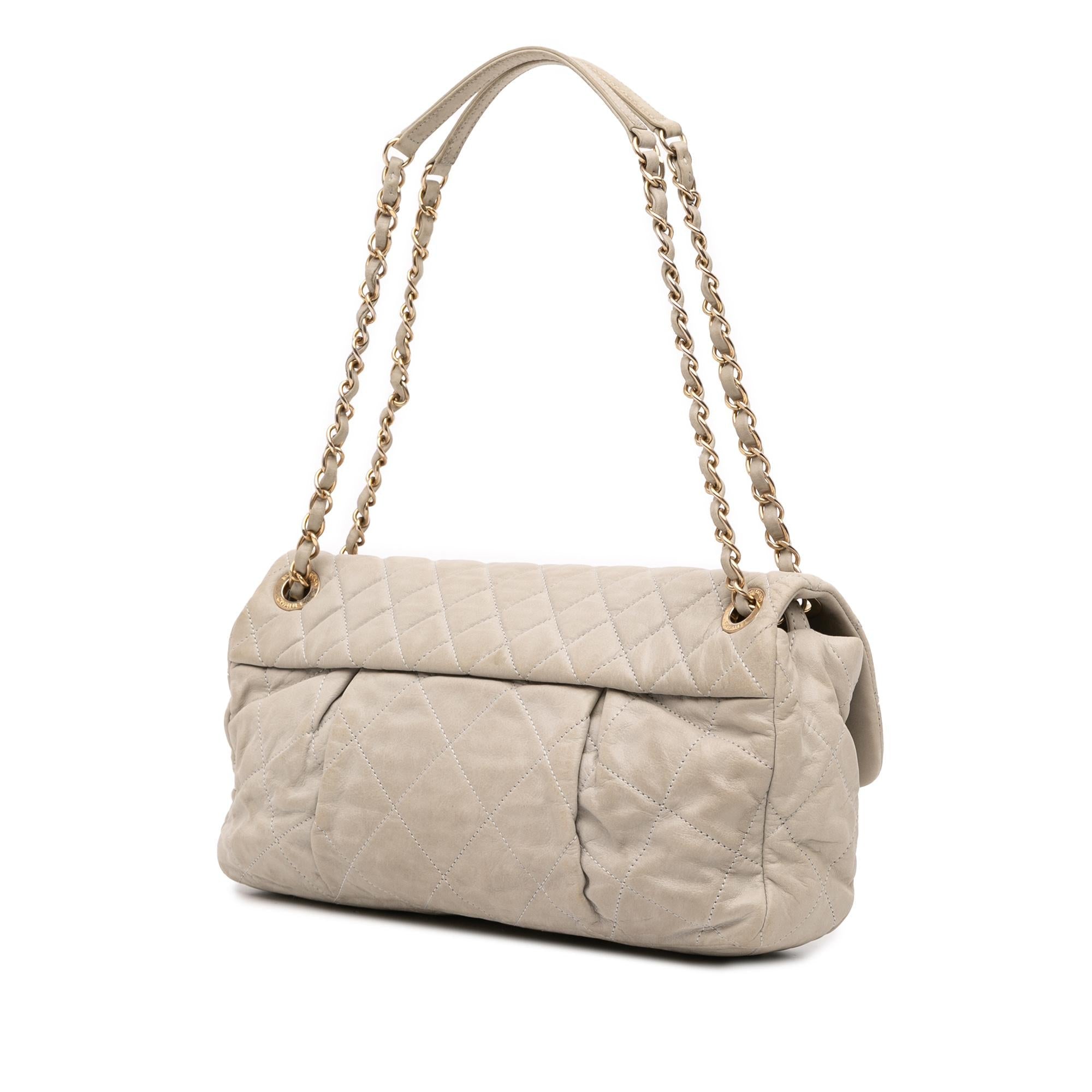 Chanel Quilted Calfskin Chic Quilt Flap