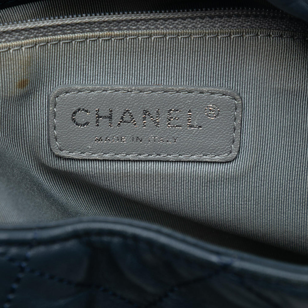 Chanel Quilted Calfskin Coco Pleats Hobo