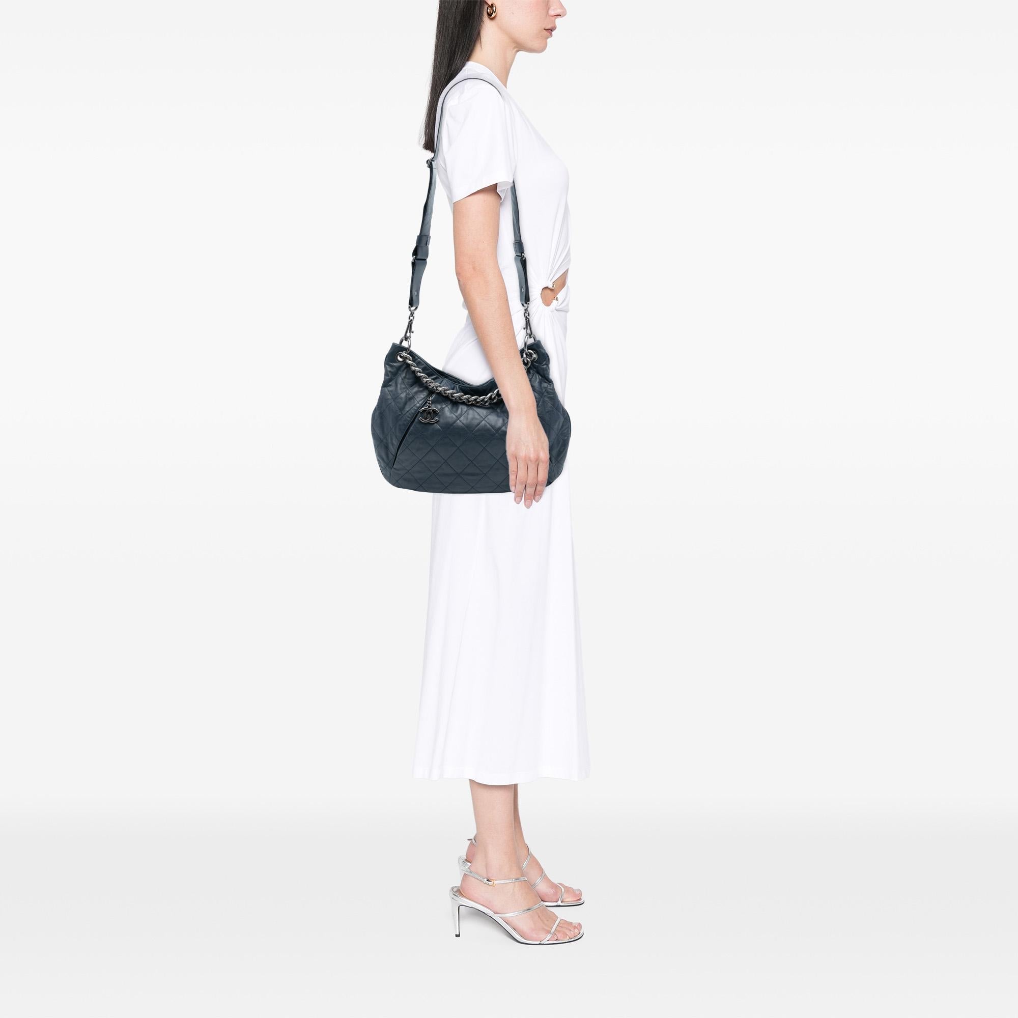 Chanel Quilted Calfskin Coco Pleats Hobo