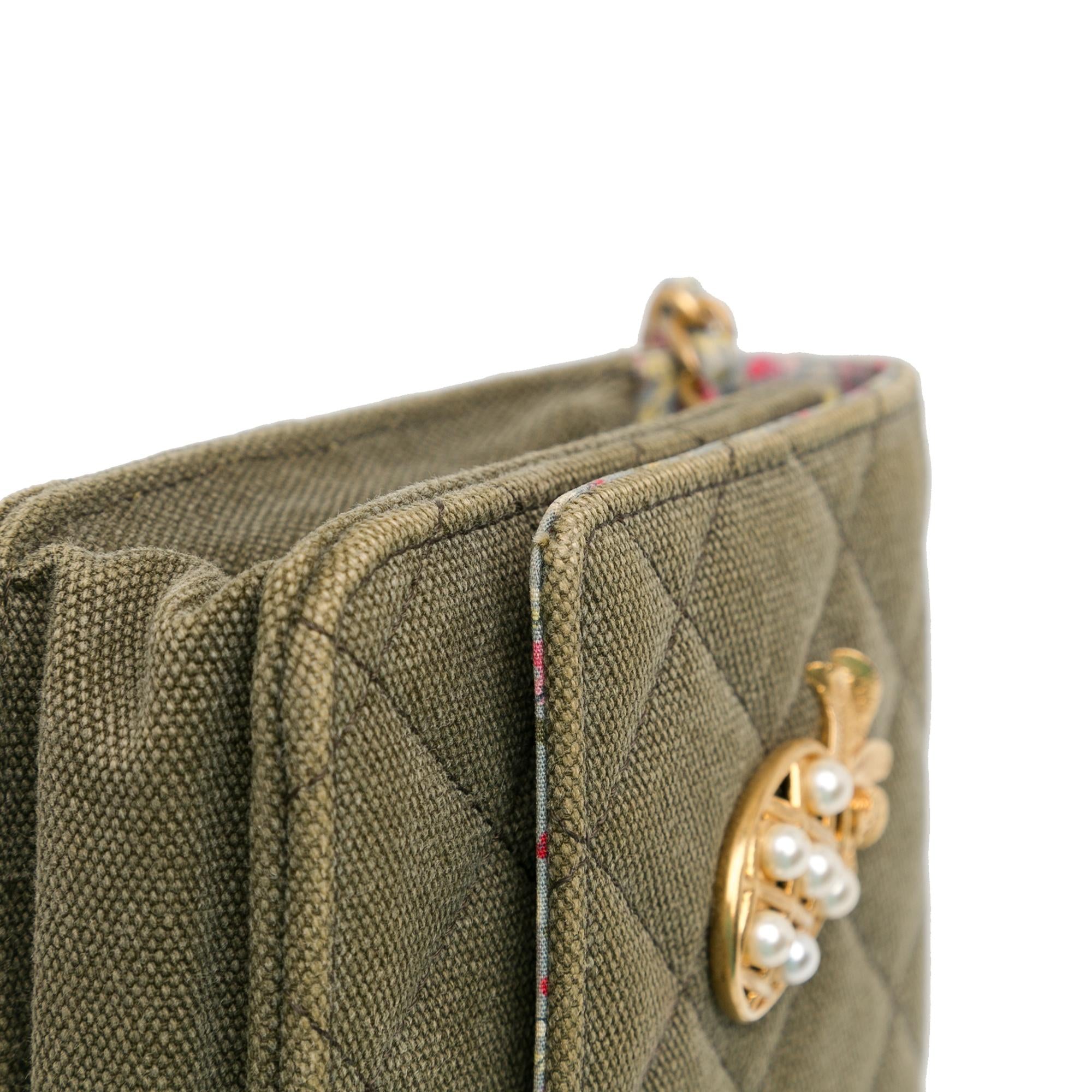 Chanel Quilted Canvas Coco Cuba Charms Wallet On Chain (SHG-iFwSQ5)
