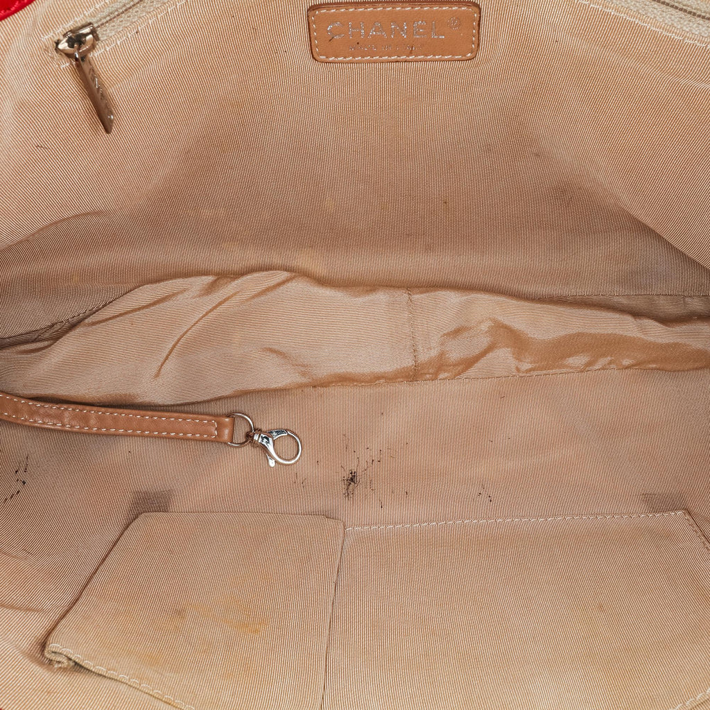 Chanel Quilted Caviar Expandable Zip Tote