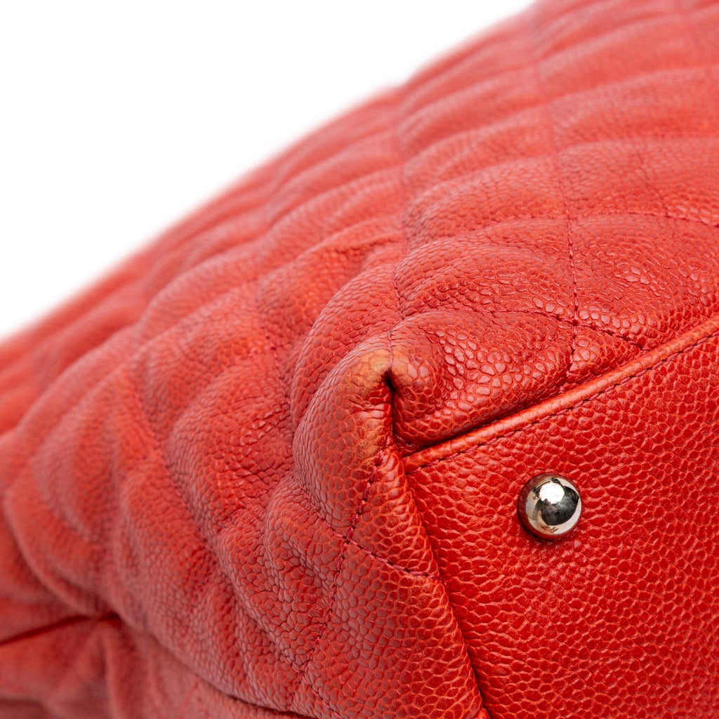 Chanel Quilted Caviar French Riviera Hobo