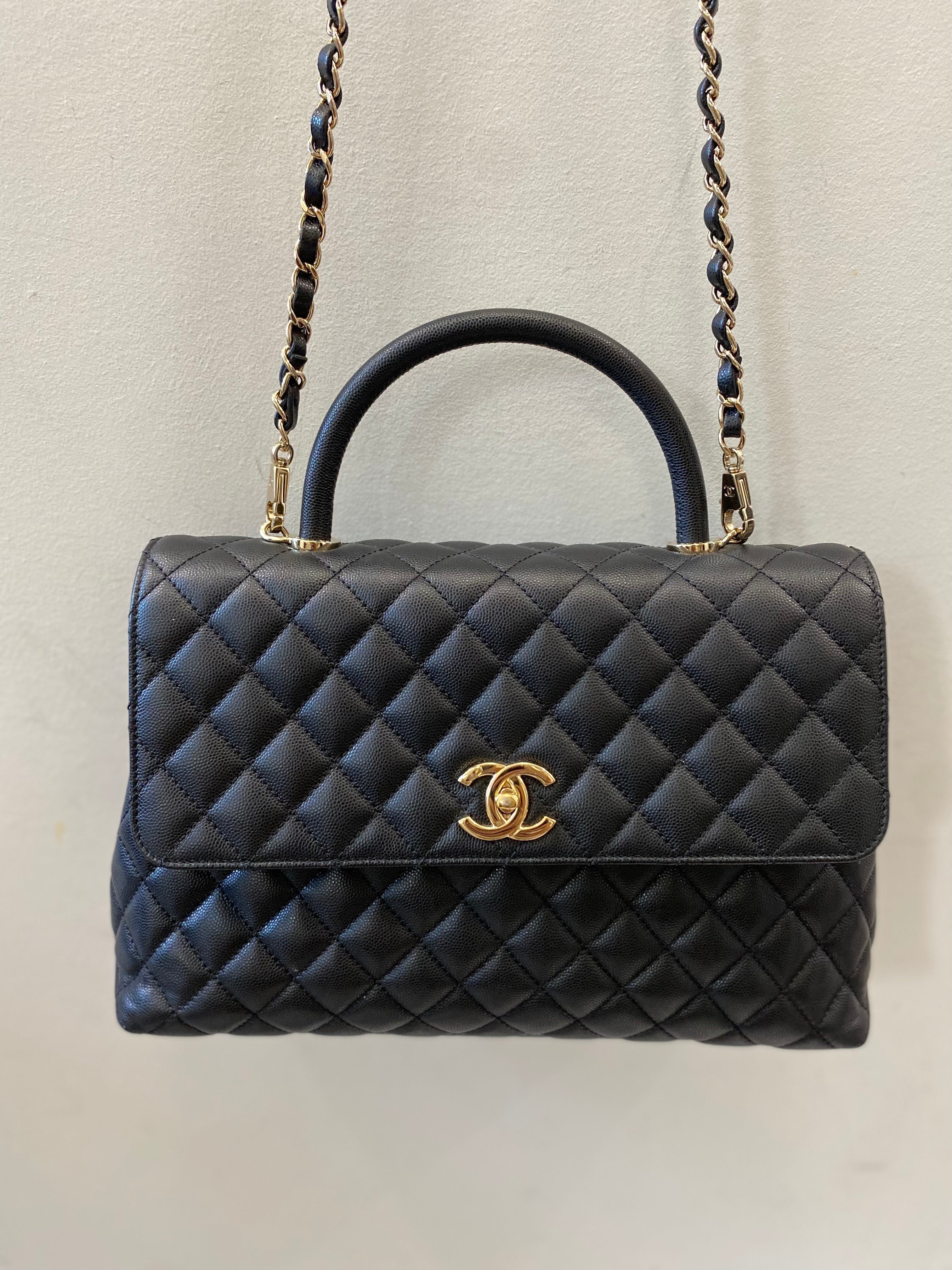 CHANEL CAVIAR QUILTED MEDIUM COCO TOP HANDLE FLAP BAG