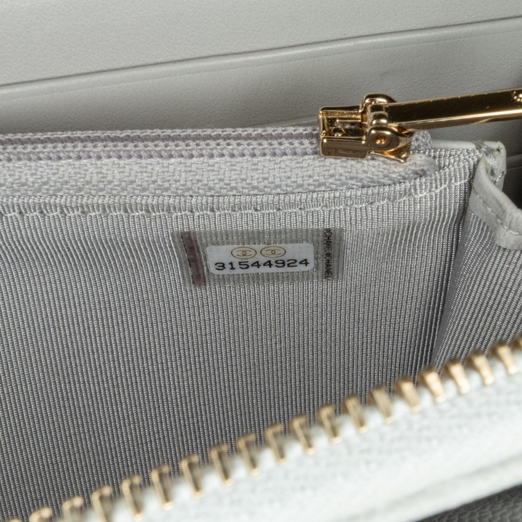 Chanel Quilted Caviar Phone Holder Wallet on Chain (SHG-7EdNxL)