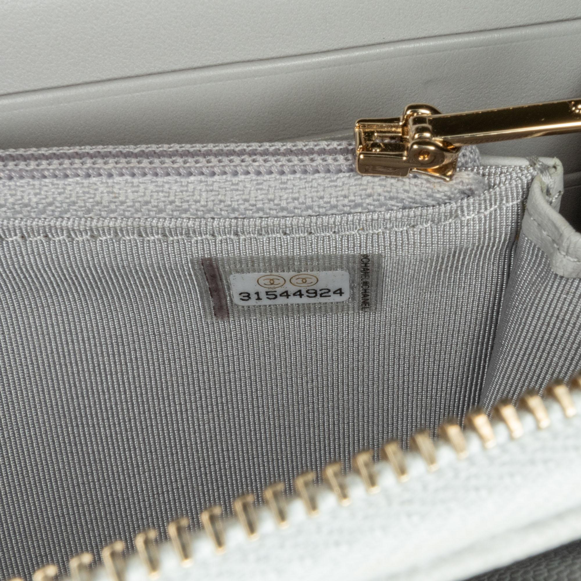 Chanel Quilted Caviar Phone Holder Wallet on Chain (SHG-7EdNxL)