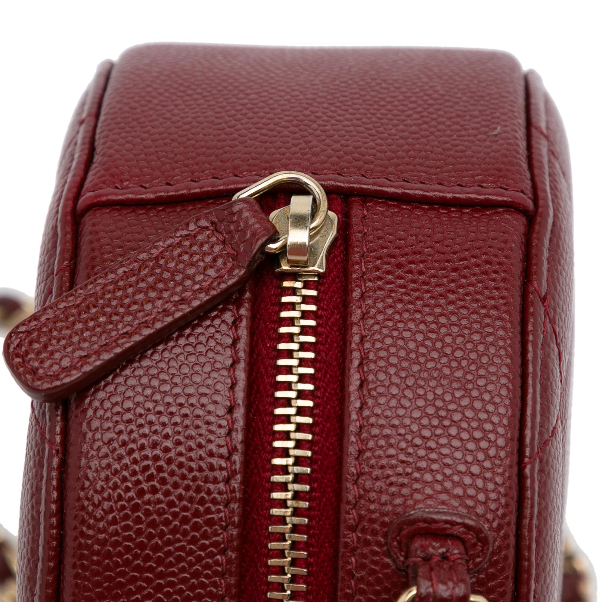 Chanel Quilted Caviar Round Clutch With Chain (SHG-oNHYrK)