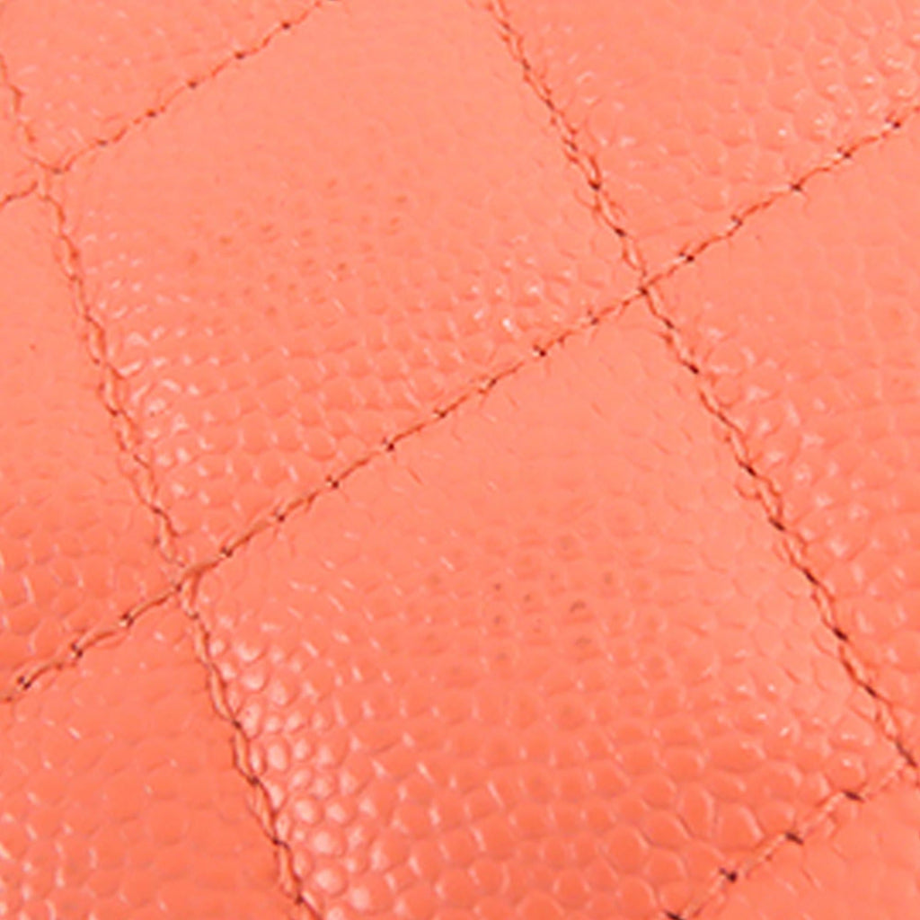 Chanel Quilted Caviar Round Clutch With Chain (SHG-gLWhRd)