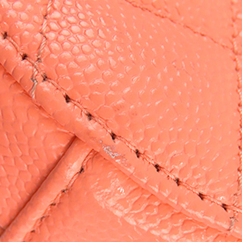 Chanel Quilted Caviar Round Clutch With Chain (SHG-gLWhRd)