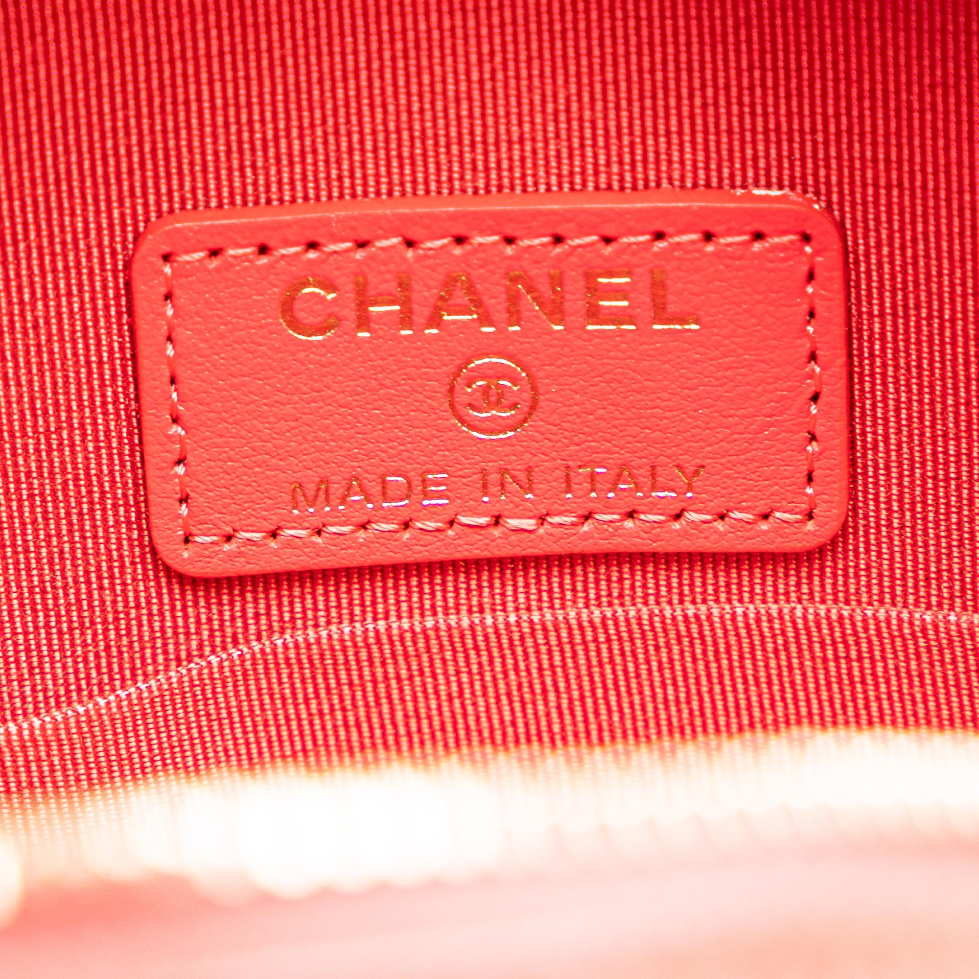 Chanel Quilted Caviar Round Clutch With Chain