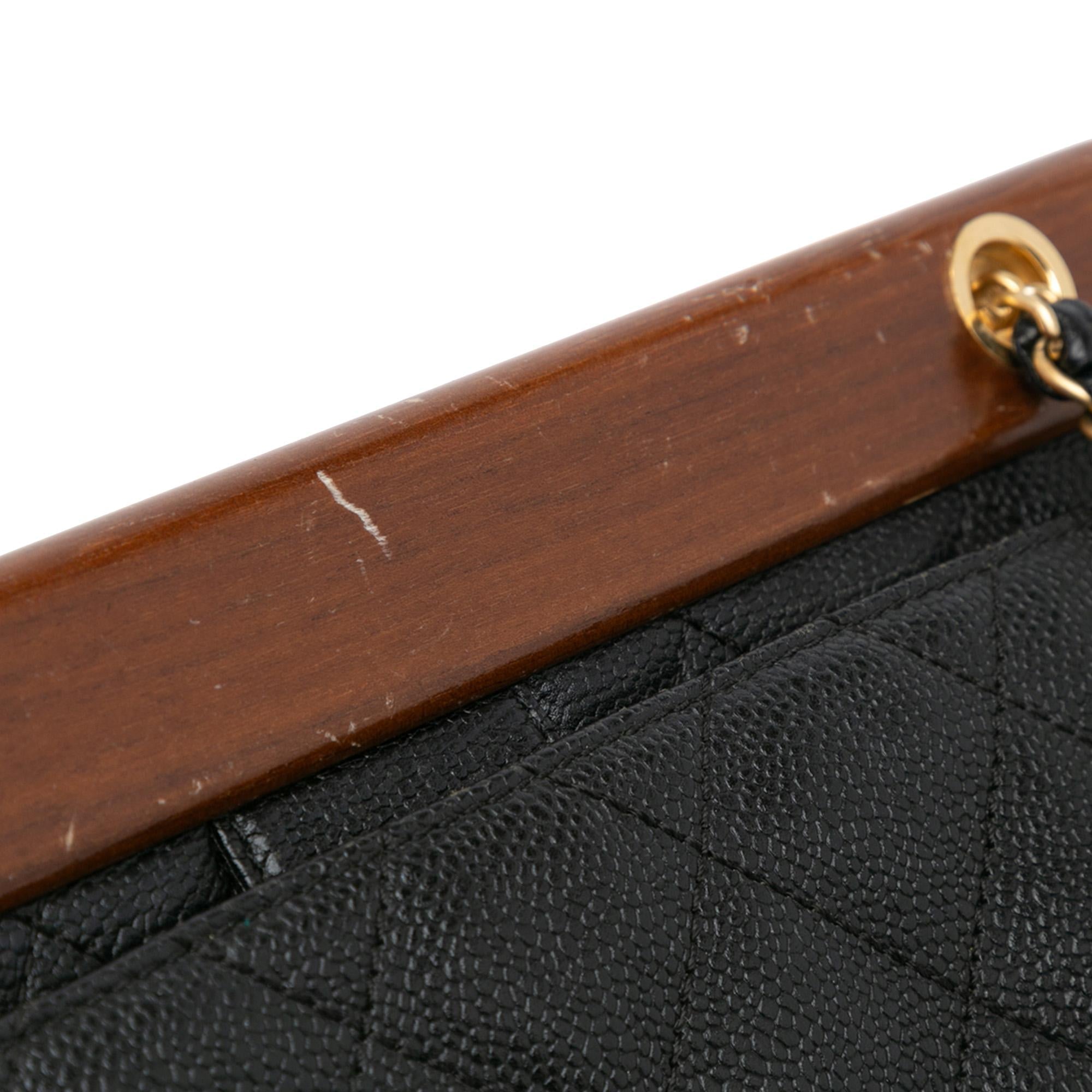 Chanel Quilted Caviar Wood Chain Shoulder Bag (SHG-mtEzPW)