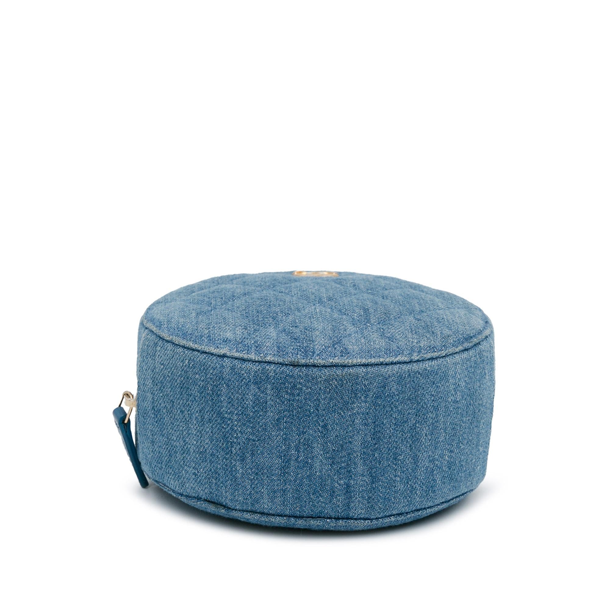 Chanel Quilted Denim Pearl Crush Round Clutch with Chain (SHG-HXkyLN)