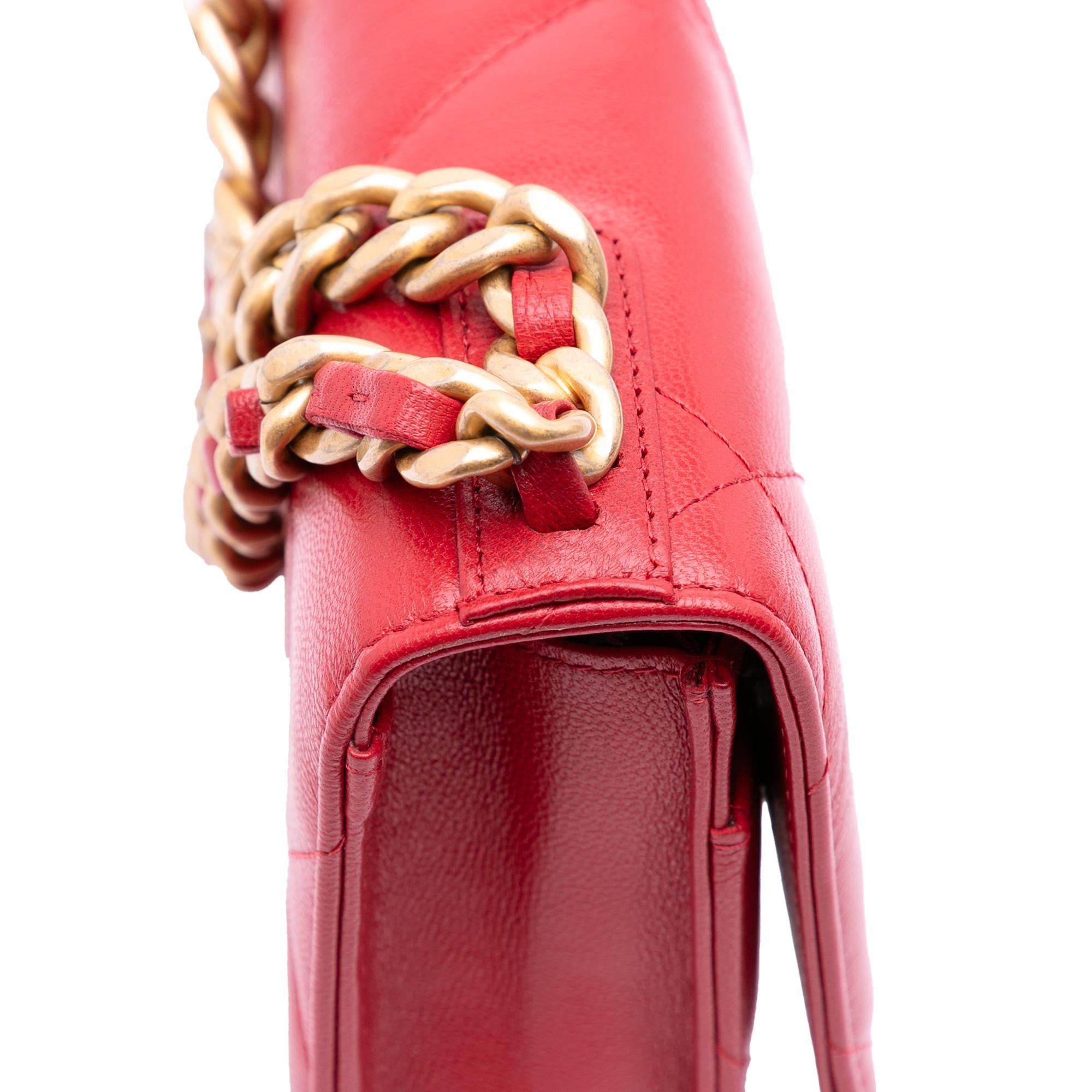 Chanel Quilted Goatskin 19 Wallet on Chain
