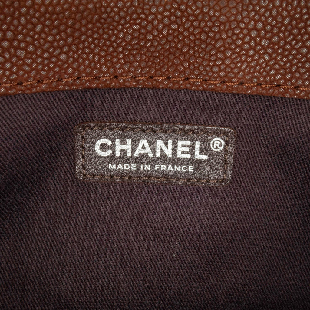 Chanel Quilted Iridescent Caviar Lady Pearly Flap (SHG-rfis16)