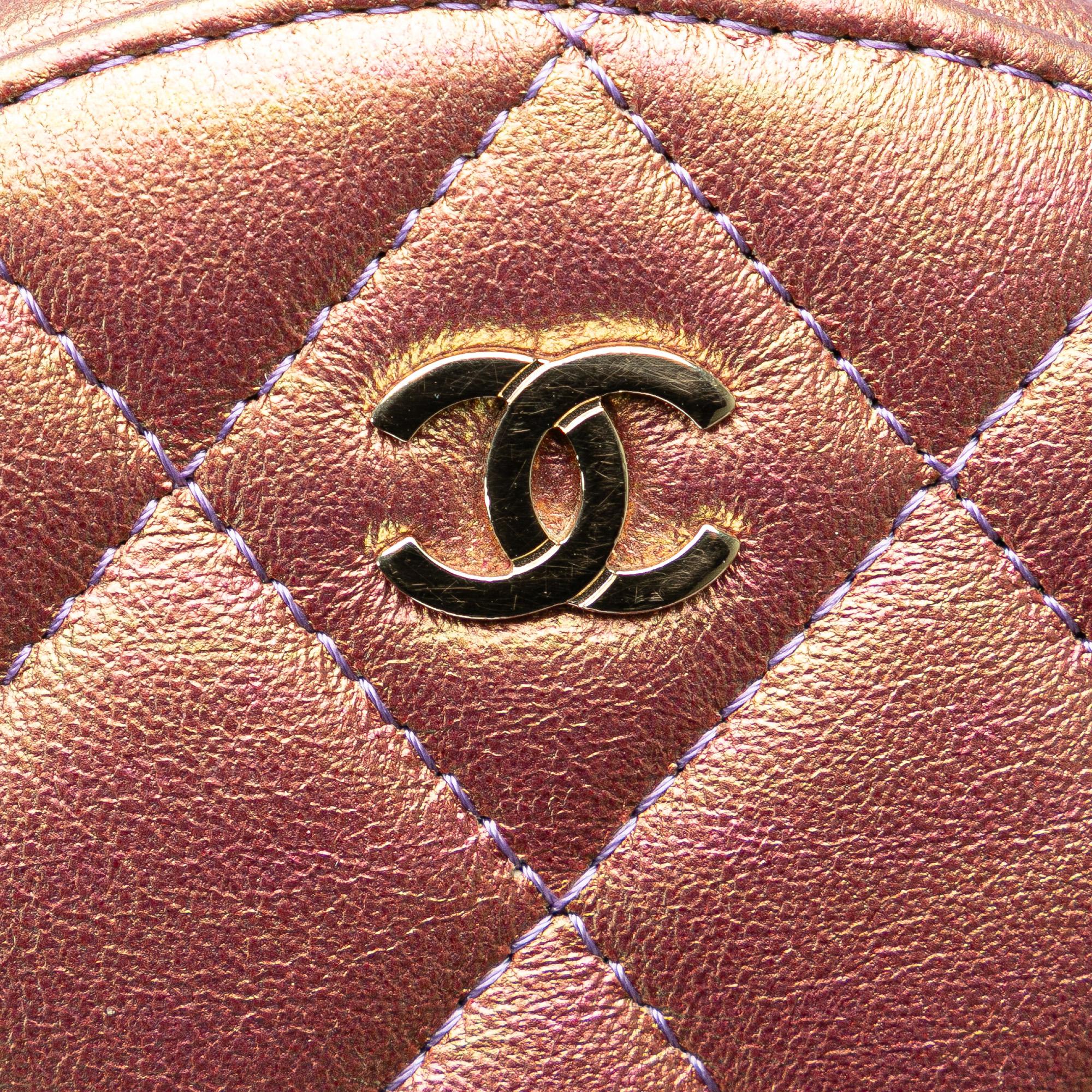 Chanel Quilted Iridescent Lambskin Round Clutch With Chain