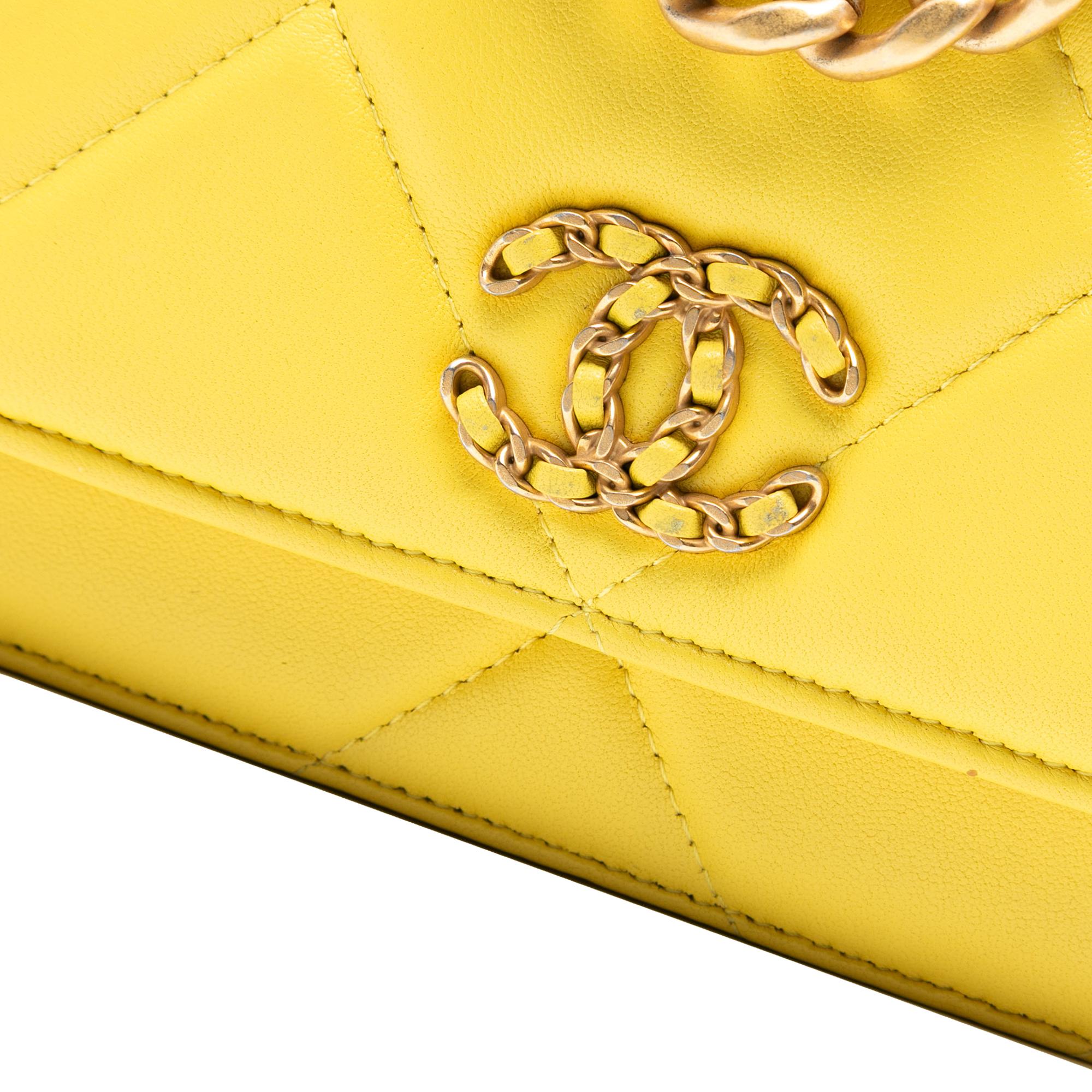 Chanel Quilted Lambskin 19 Wallet on Chain