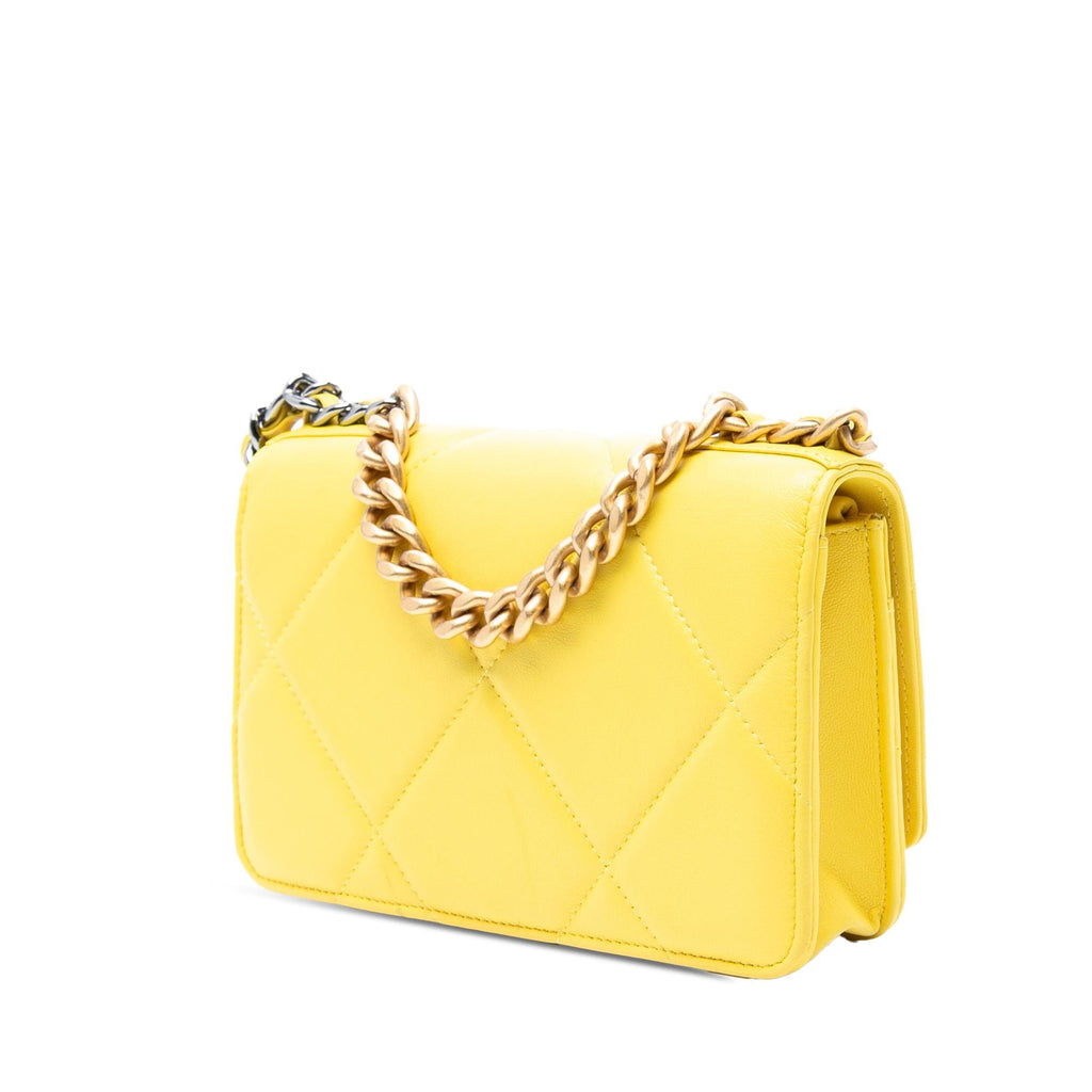 Chanel Quilted Lambskin 19 Wallet on Chain