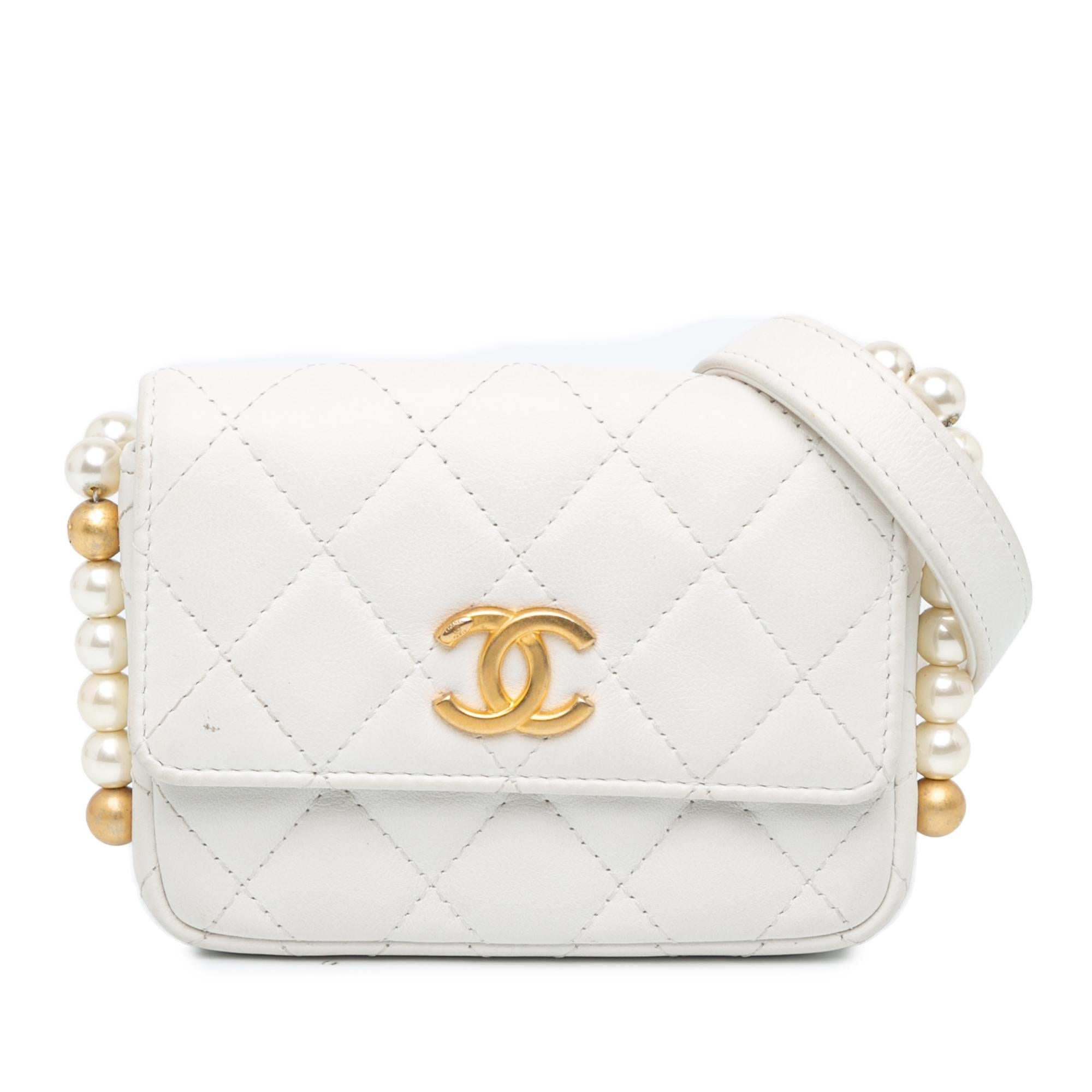 Chanel Quilted Lambskin About Pearls Card Holder On Chain (SHG-yBjq5O)