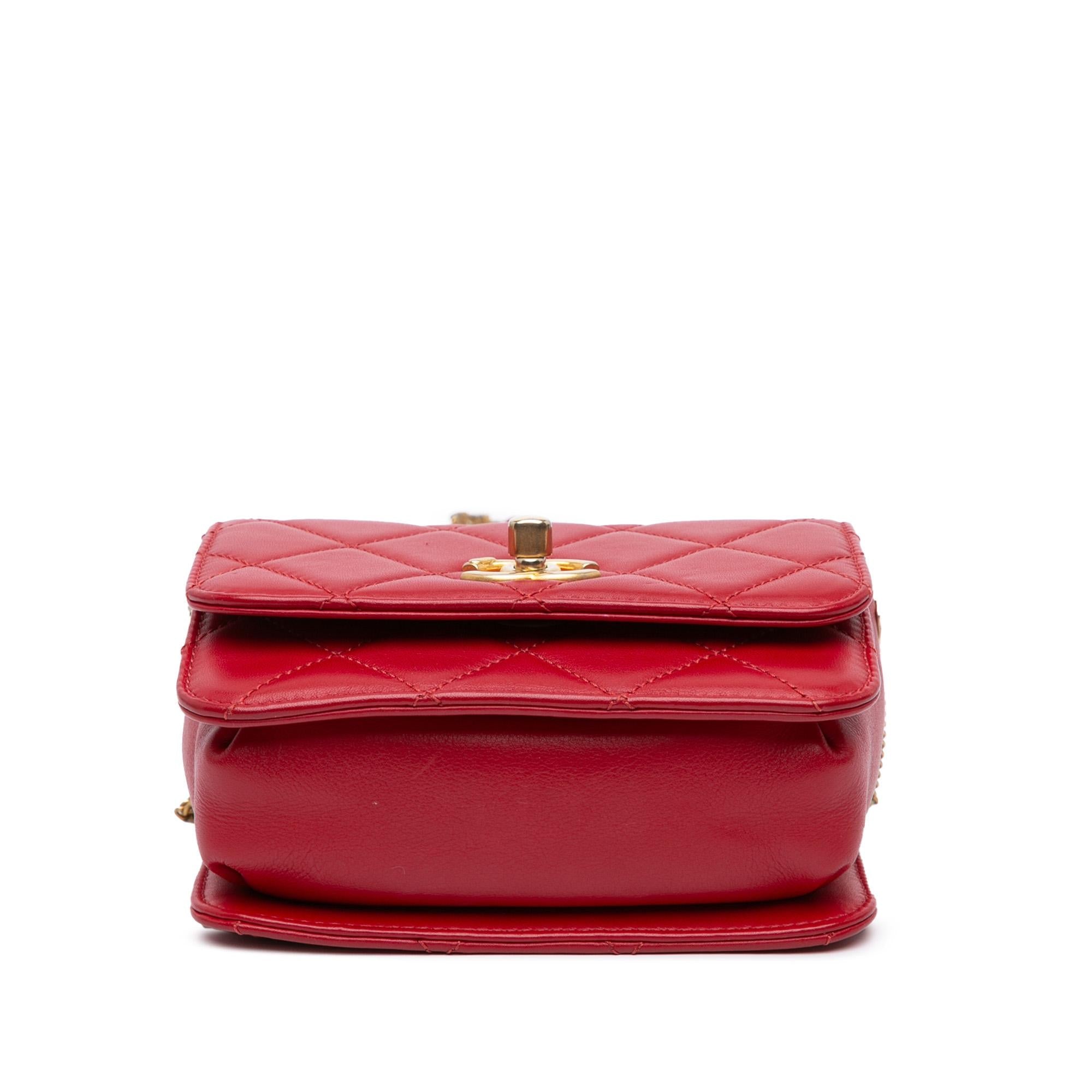 Chanel Quilted Lambskin Cambon Multiple Chains Flap (SHG-YFVoDb)