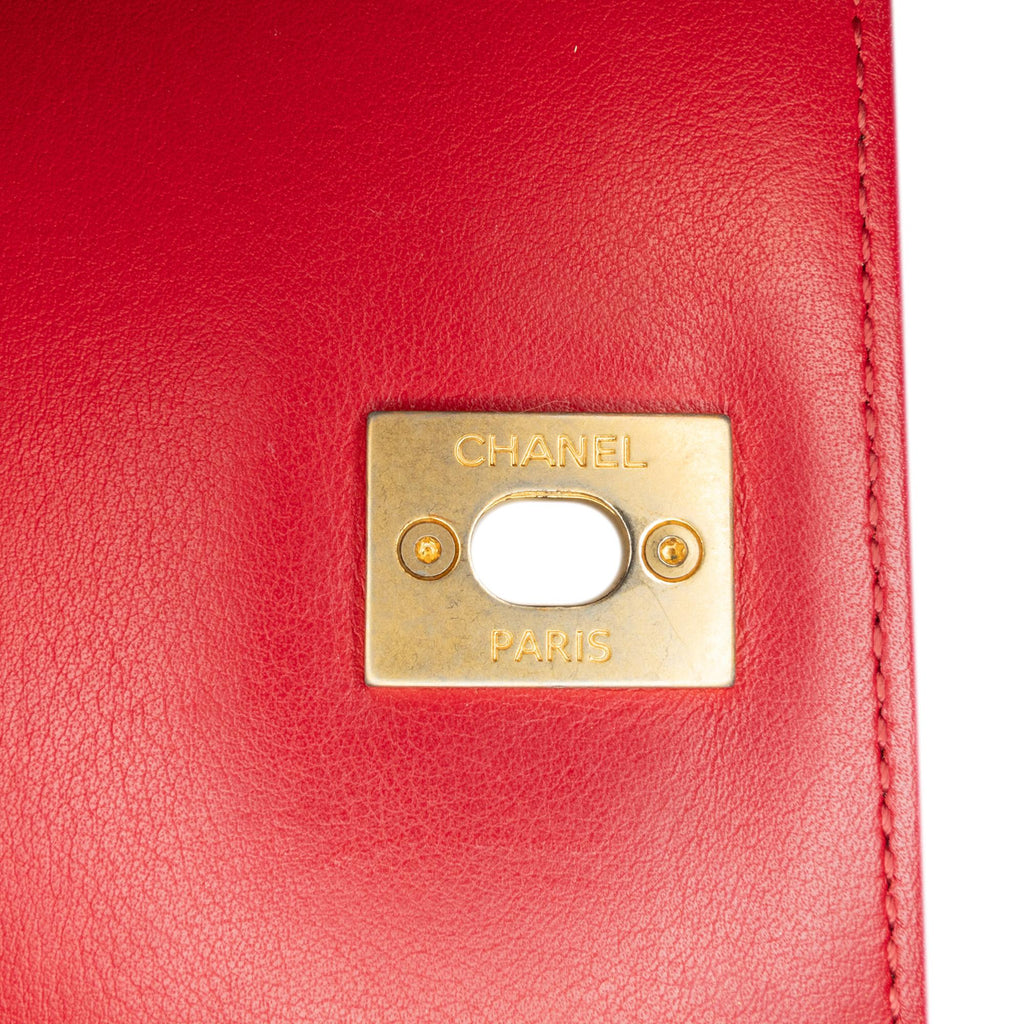 Chanel Quilted Lambskin Cambon Multiple Chains Flap (SHG-YFVoDb)