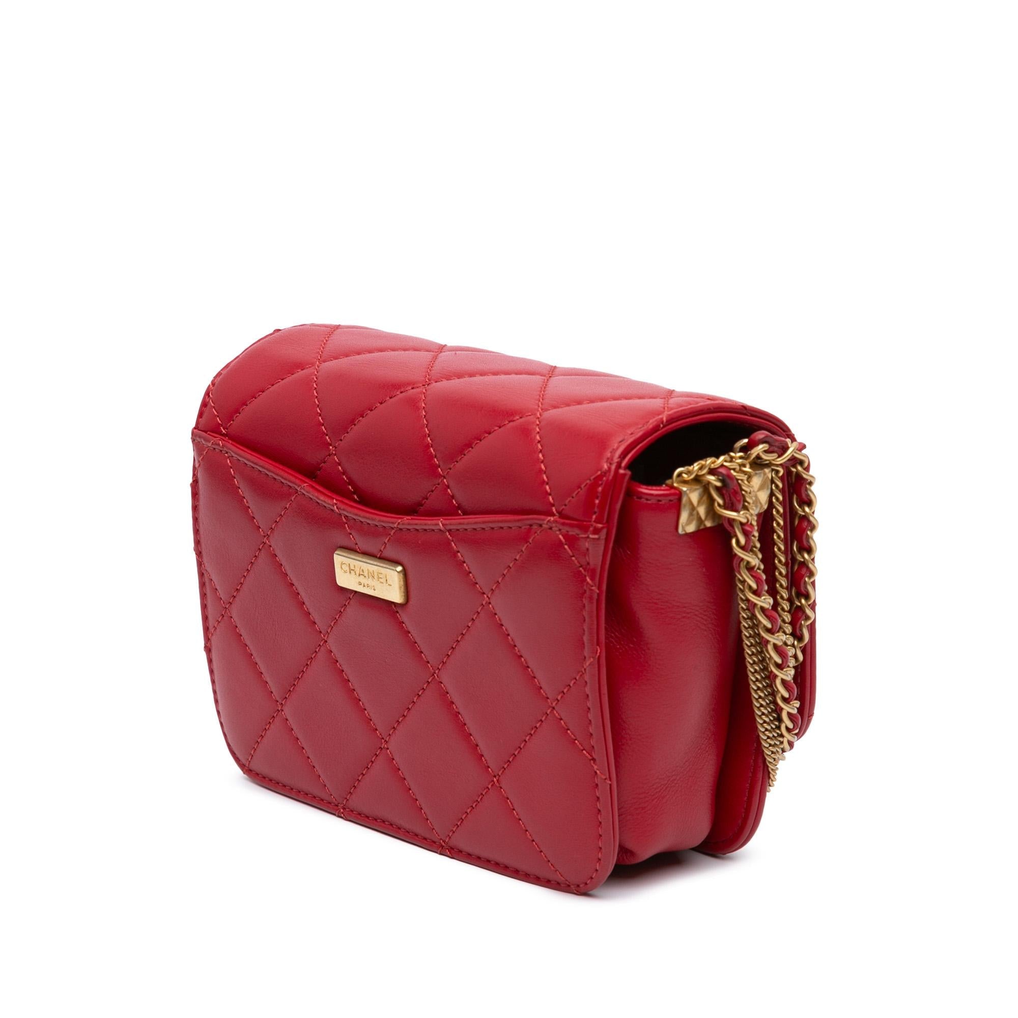 Chanel Quilted Lambskin Cambon Multiple Chains Flap (SHG-YFVoDb)