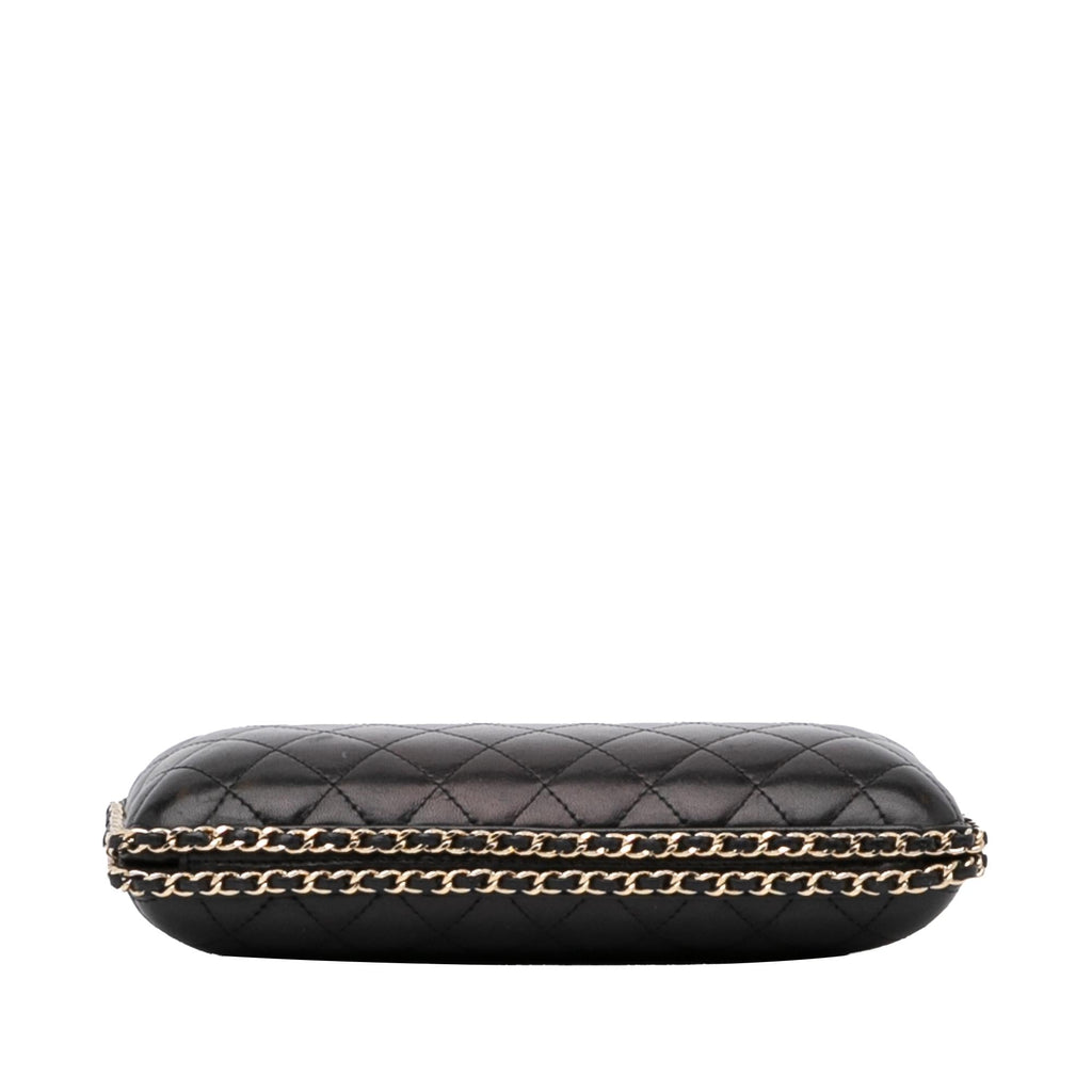 Chanel Quilted Lambskin Chain Around Clutch (SHG-vCMQzd)