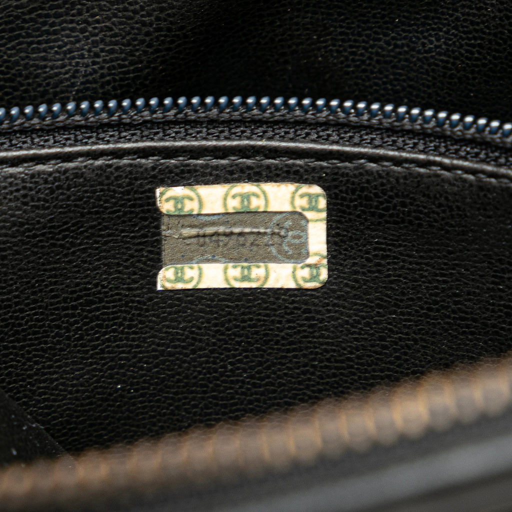 Chanel Quilted Lambskin Chain Crossbody (SHG-eCHc5i)