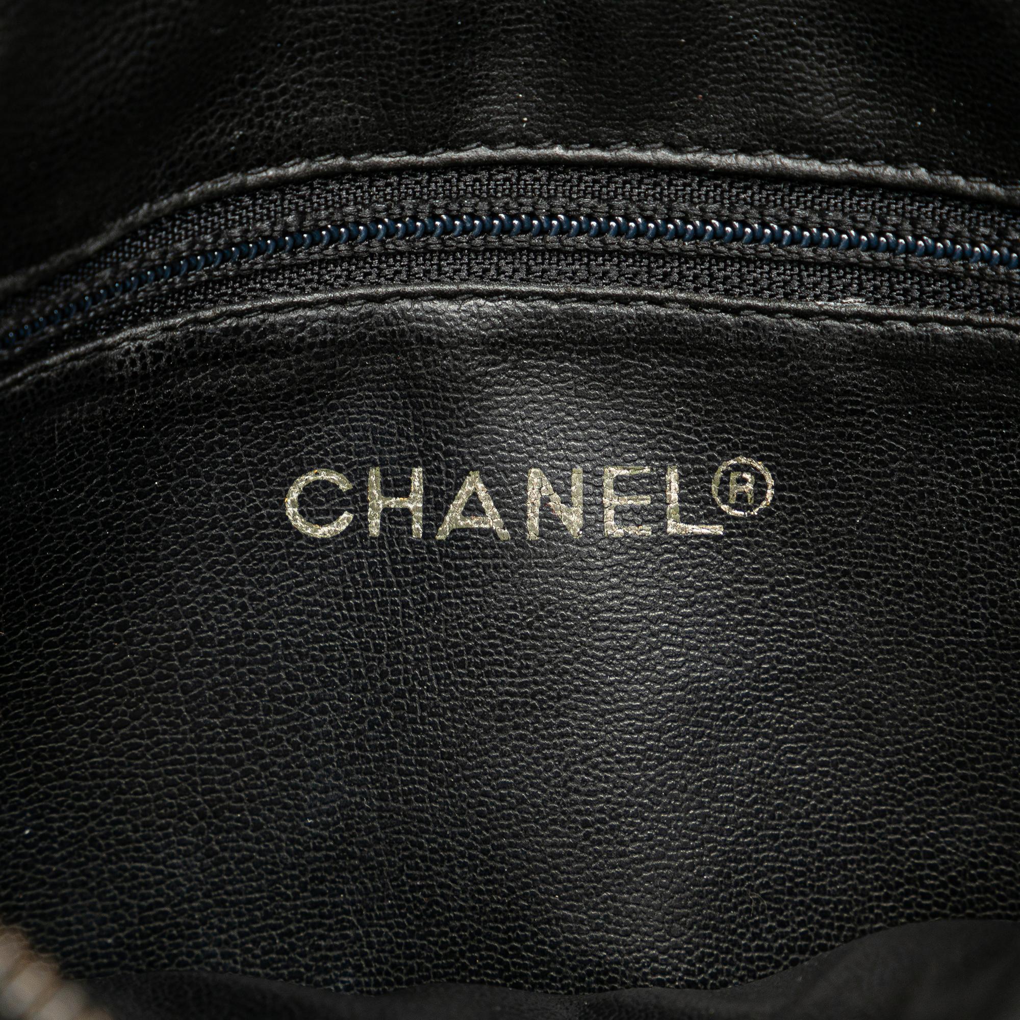 Chanel Quilted Lambskin Chain Crossbody (SHG-eCHc5i)