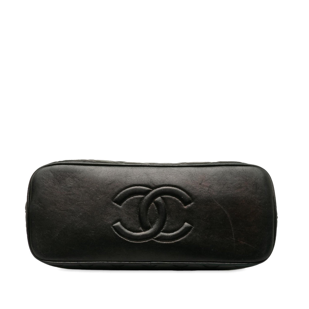 Chanel Quilted Lambskin Dome Shoulder Bag (SHG-BDgoe5)
