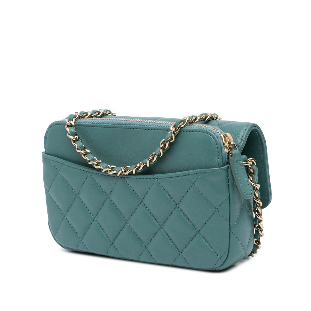 Chanel Quilted Lambskin Flap Phone Holder With Chain (SHG-LPbK3B)