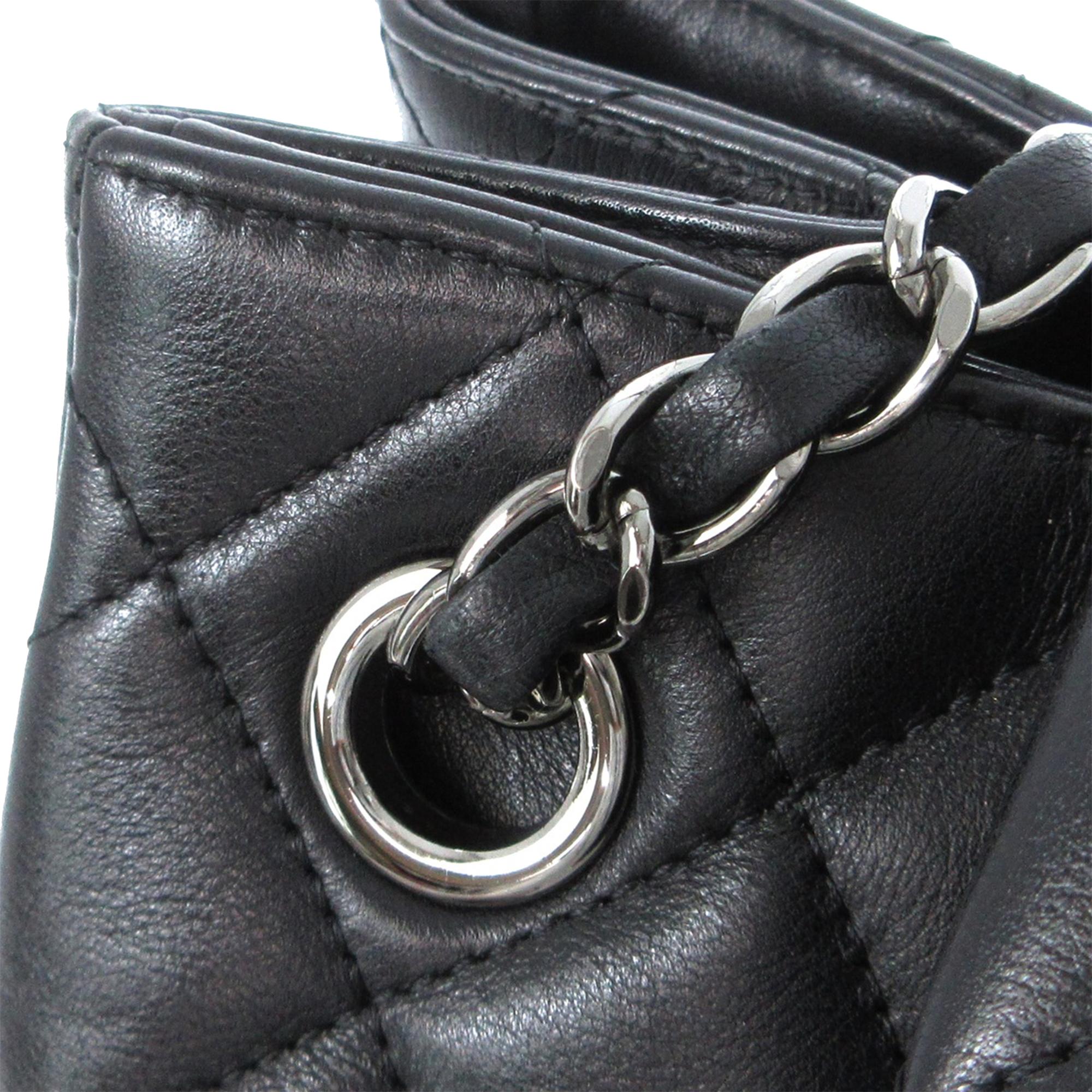 Chanel Quilted Lambskin Front Flap Pocket Tote (SHG-E6UxjU)