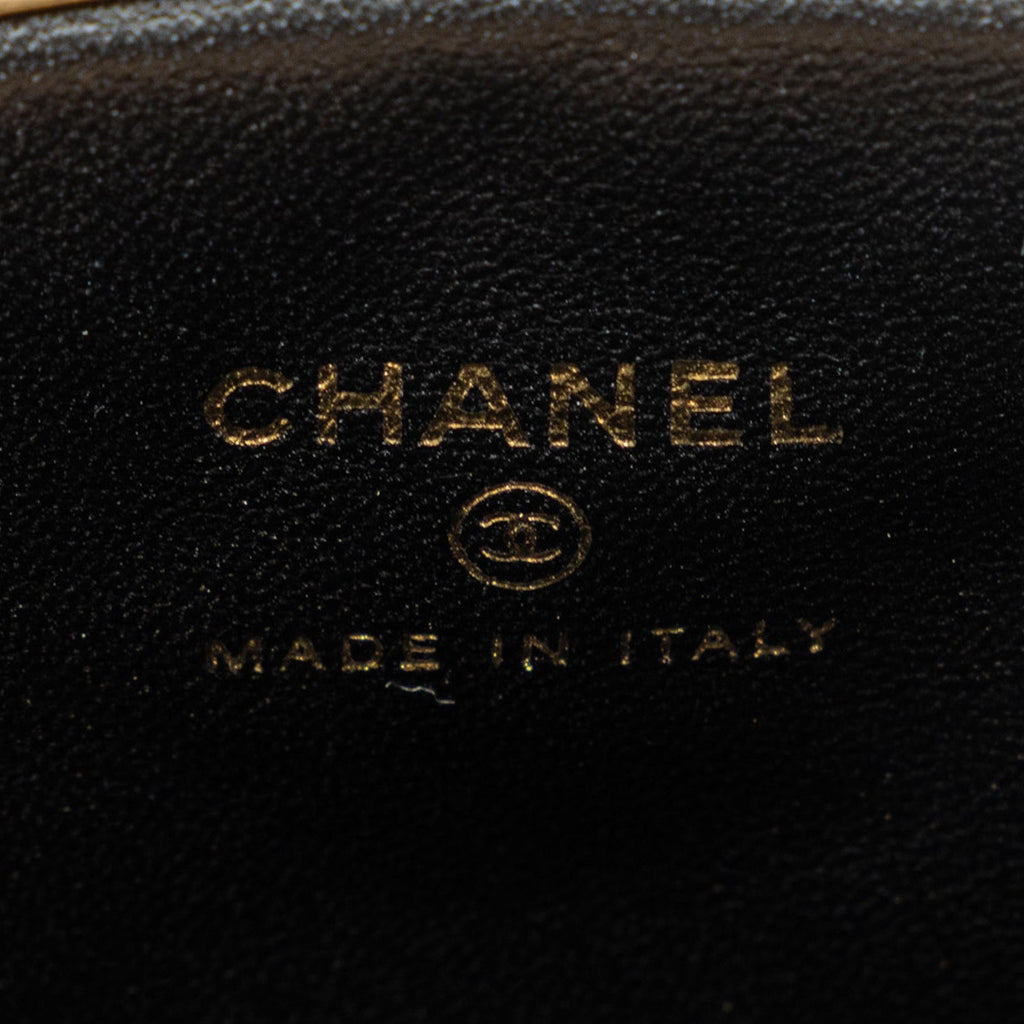 Chanel Quilted Lambskin Multi Clutch with Handle (SHG-ZLewa1)