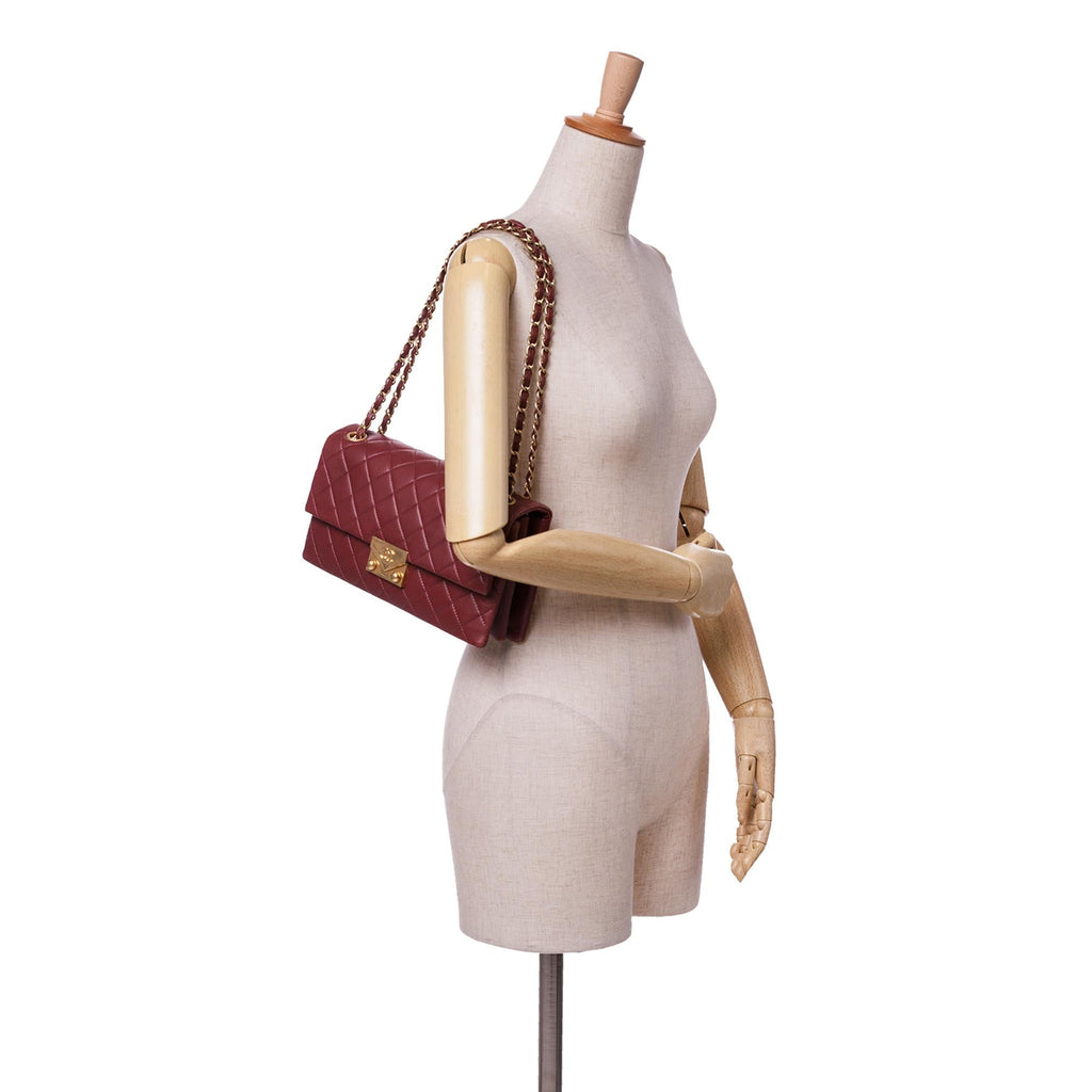 Chanel Quilted Lambskin Pagoda Accordion Flap