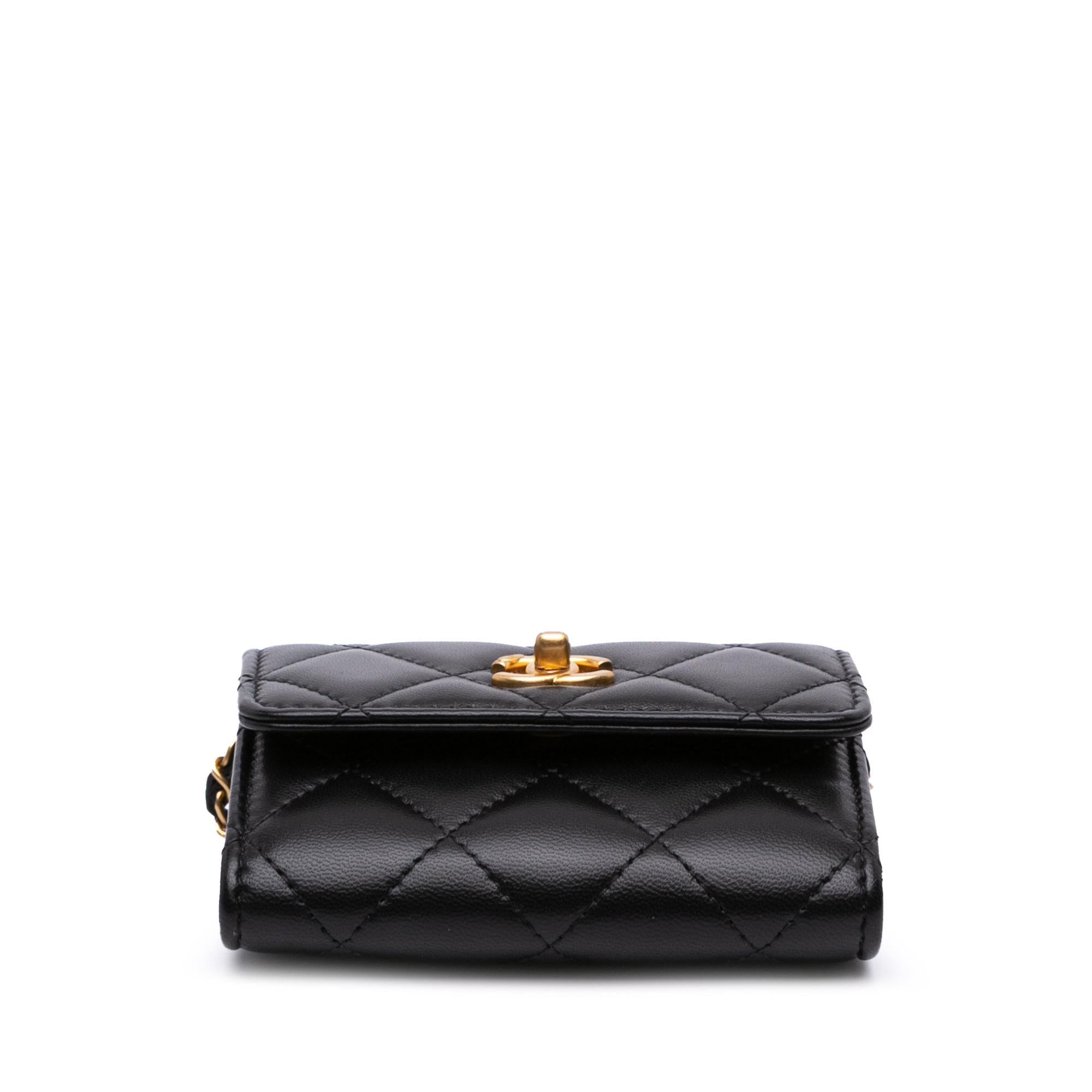 Chanel Quilted Lambskin Pearl Crush Clutch With Chain