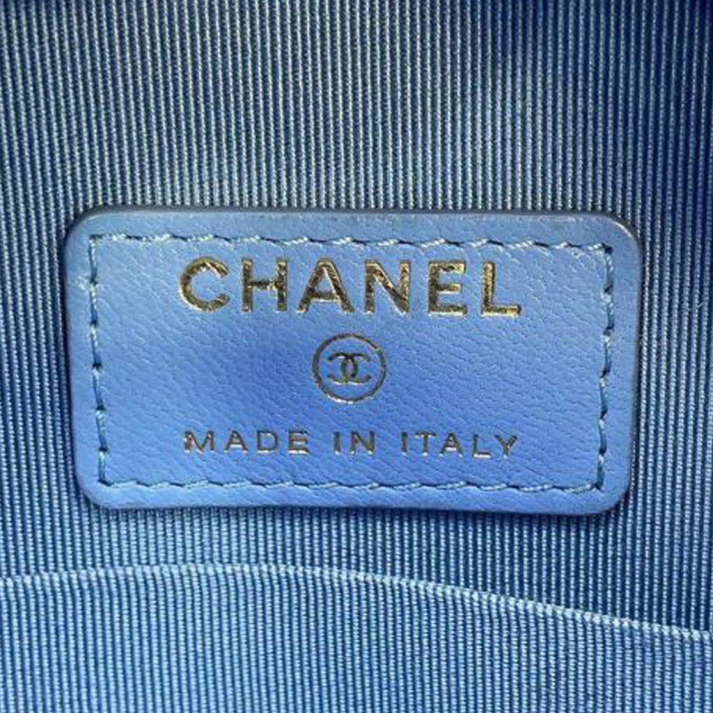 Chanel Quilted Lambskin Round Clutch with Chain (SHG-a9yAVi)